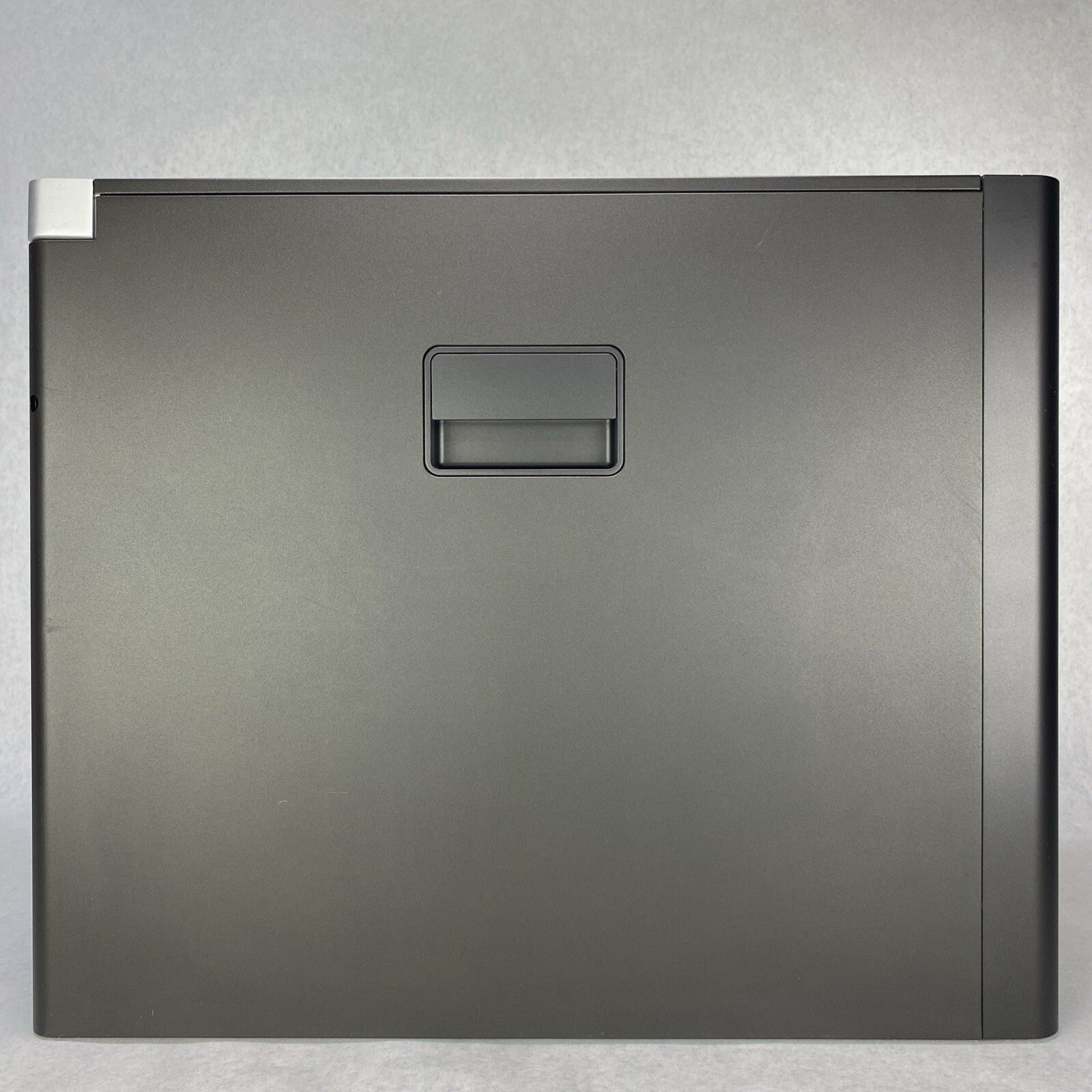 Dell Precision Tower 7910 Xeon 8 Core E5-2620v4 2.10GHz 32GB RAM P4000 No HDD OS