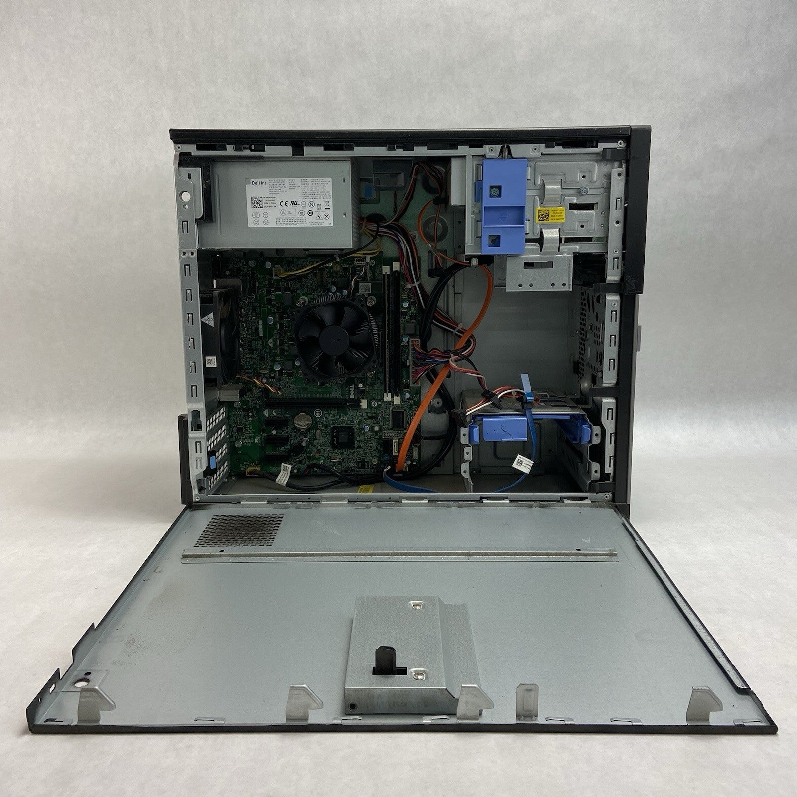 Dell Optiplex 3010 MT Intel Core i3-3220 3.3GHz 4GB RAM No HDD No OS8