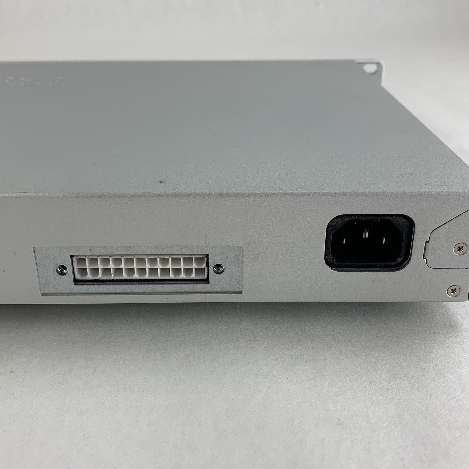Meraki Cisco MS220-24P 24-Port Gigabit PoE+ Network Managed Switch Tested Reset