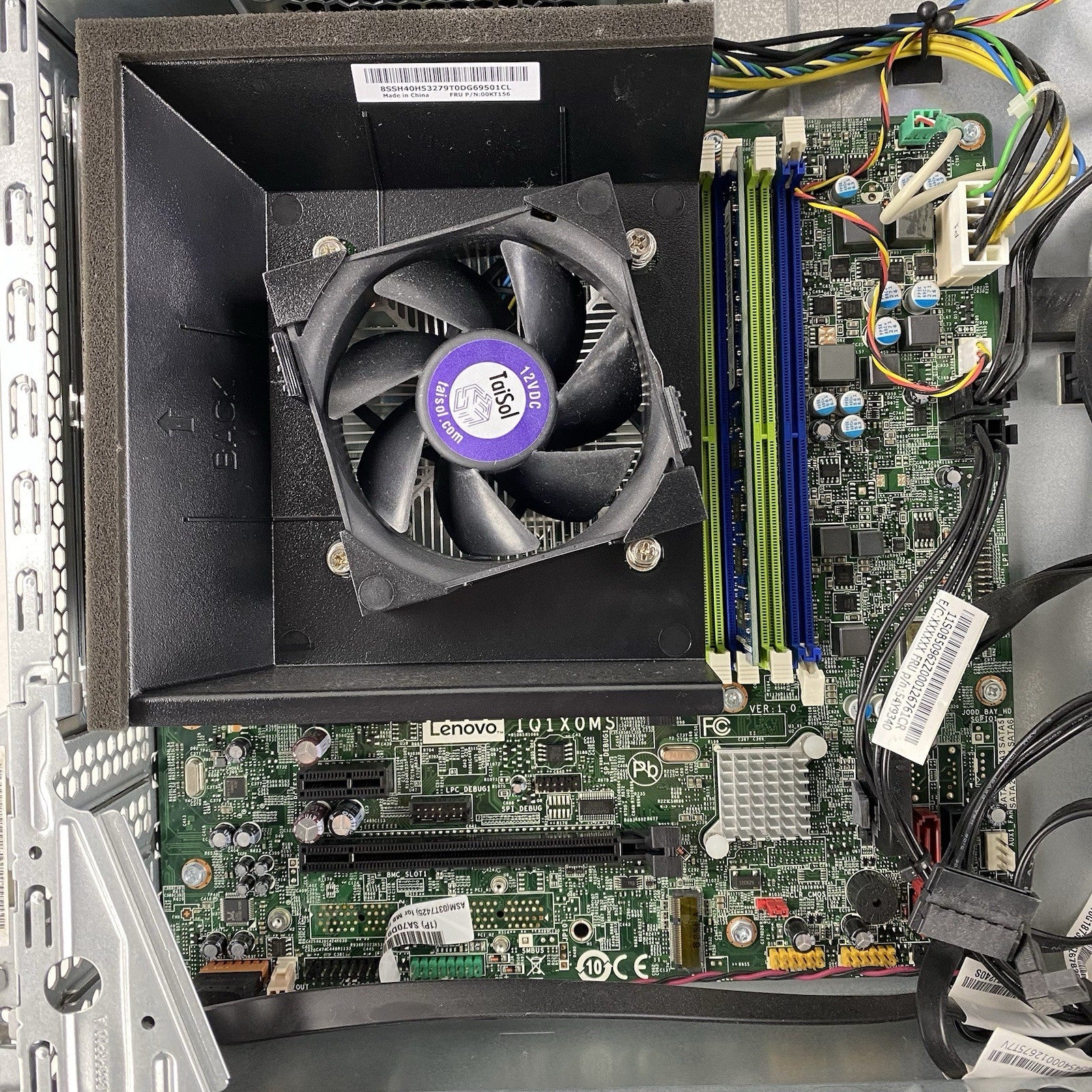 Lenovo ThinkCentre M900 SFF Intel Core i7-6700 3.4GHz 8GB RAM No HDD No OS