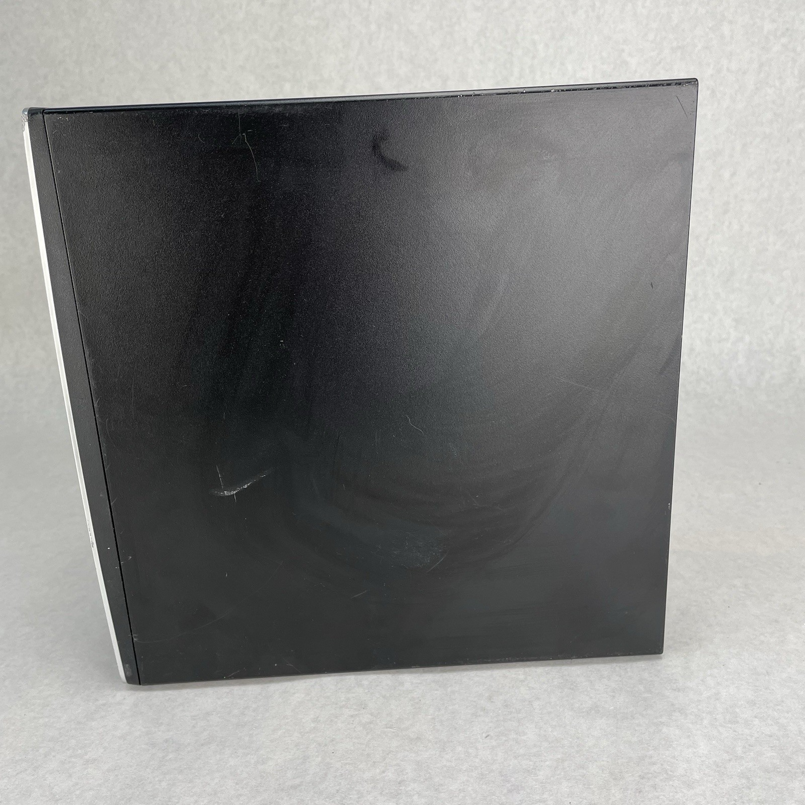 Dell Inspiron 3292 Intel Celeron N3050 1.60 GHz 4 GB RAM DVD-RW No HDD No OS