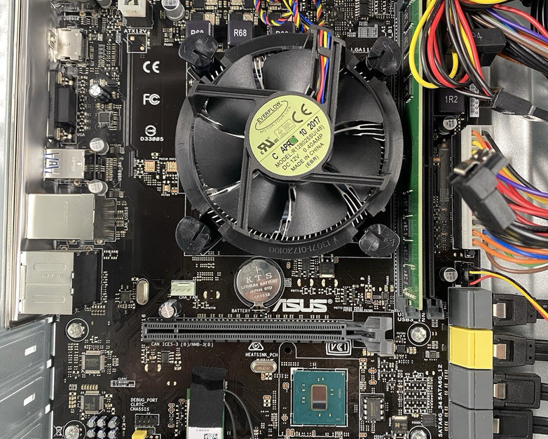 ASUS K31CD-DB52 MT Intel Core i5-7400 3GHz 1x8GB RAM No HDD No OS