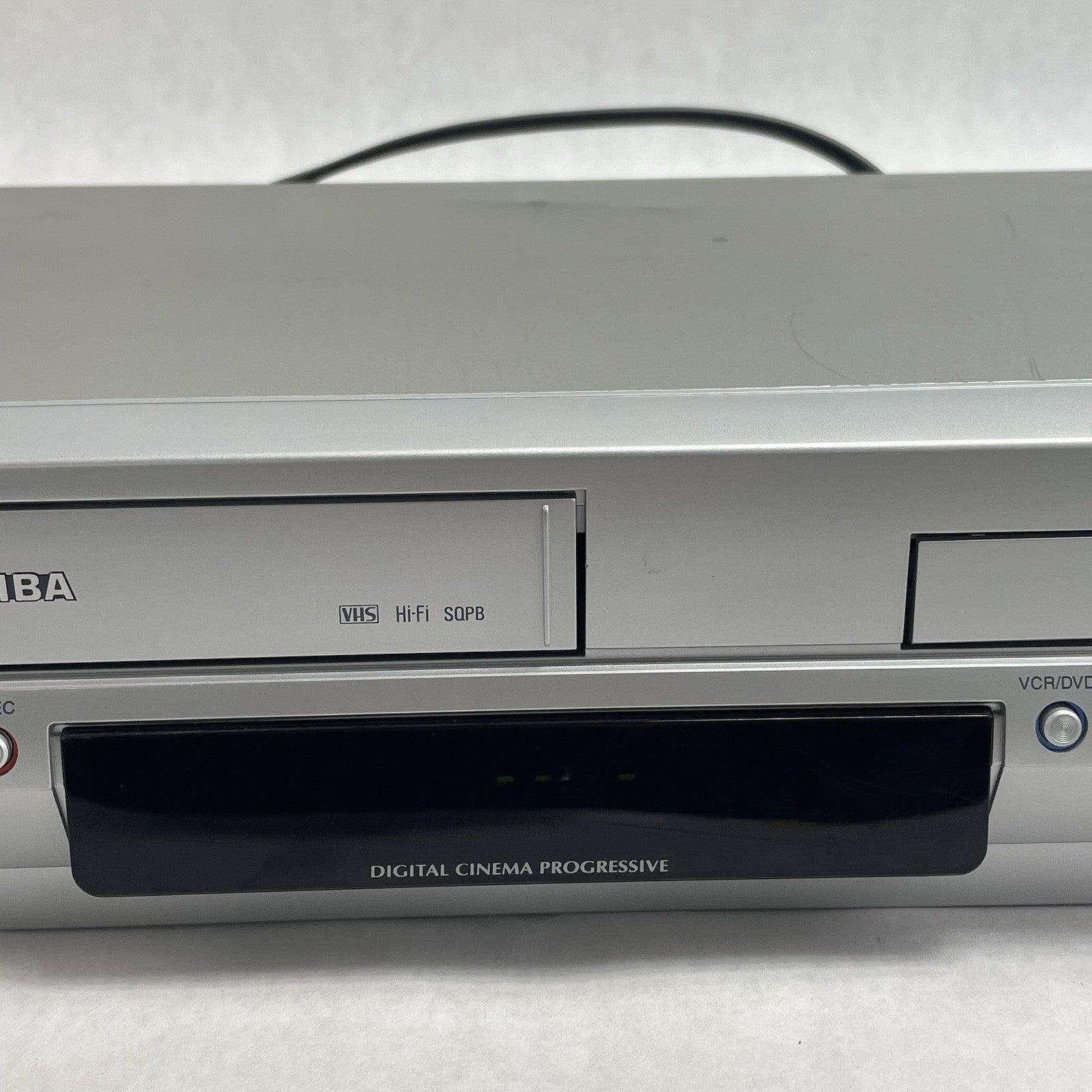 Toshiba SD-V394SU DVD VCR Combo VHS Working No DVD For Parts2
