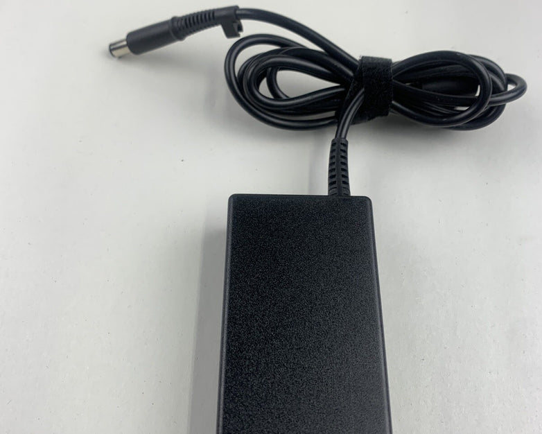 Lot of 4 HP TPC-CA58 AC Adapter 19.5V 3.33A 65W - No Power Supply