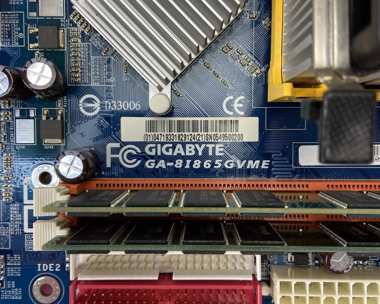 Gigabyte GA-8I865GVME Motherboard Intel Pentium 4 2.66GHz 1.48GB RAM w/IO Shield