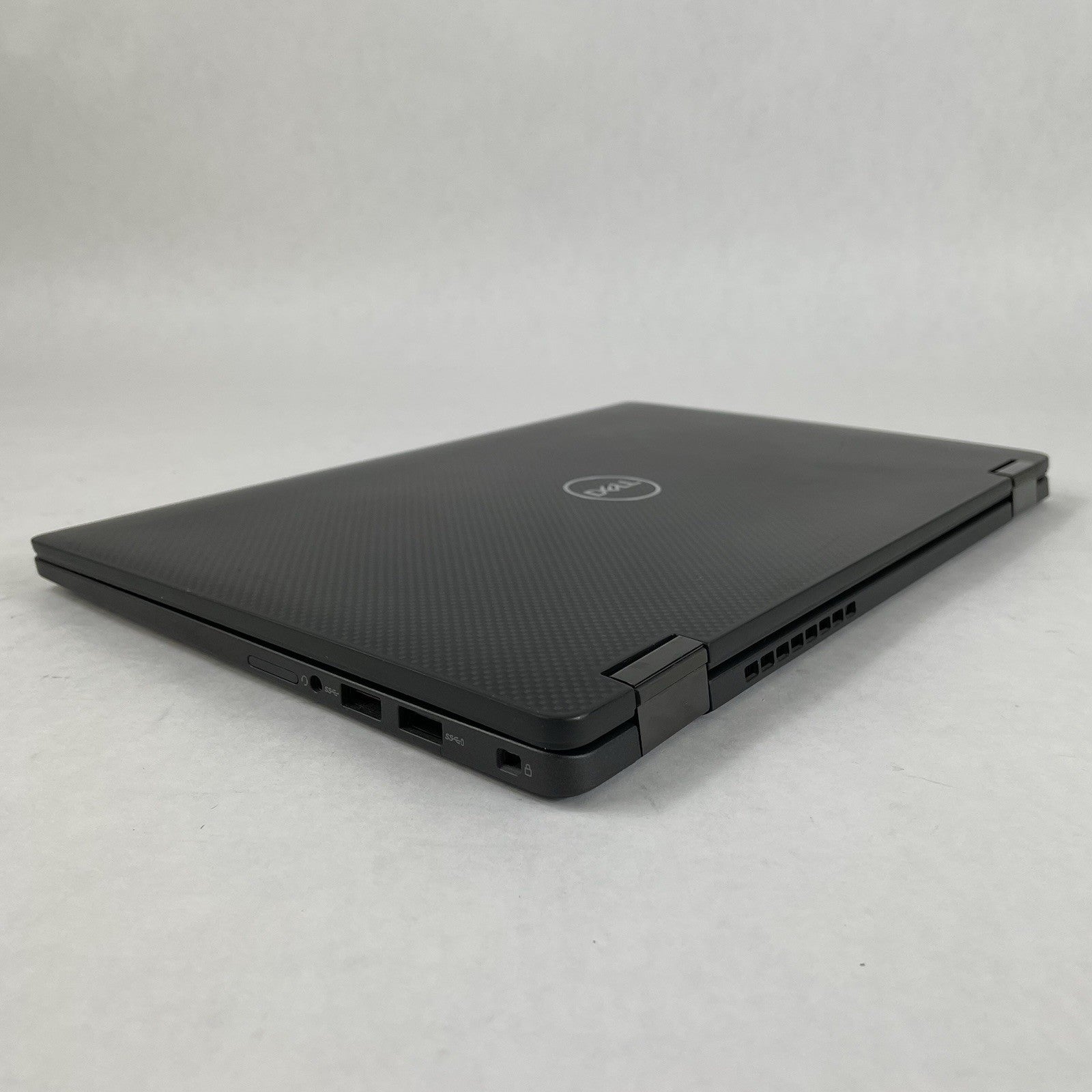 Dell Latitude 7410 14" i7-10610U 1.80GHz 16 GB RAM No SSD/OS/AC - Scratched Keys10