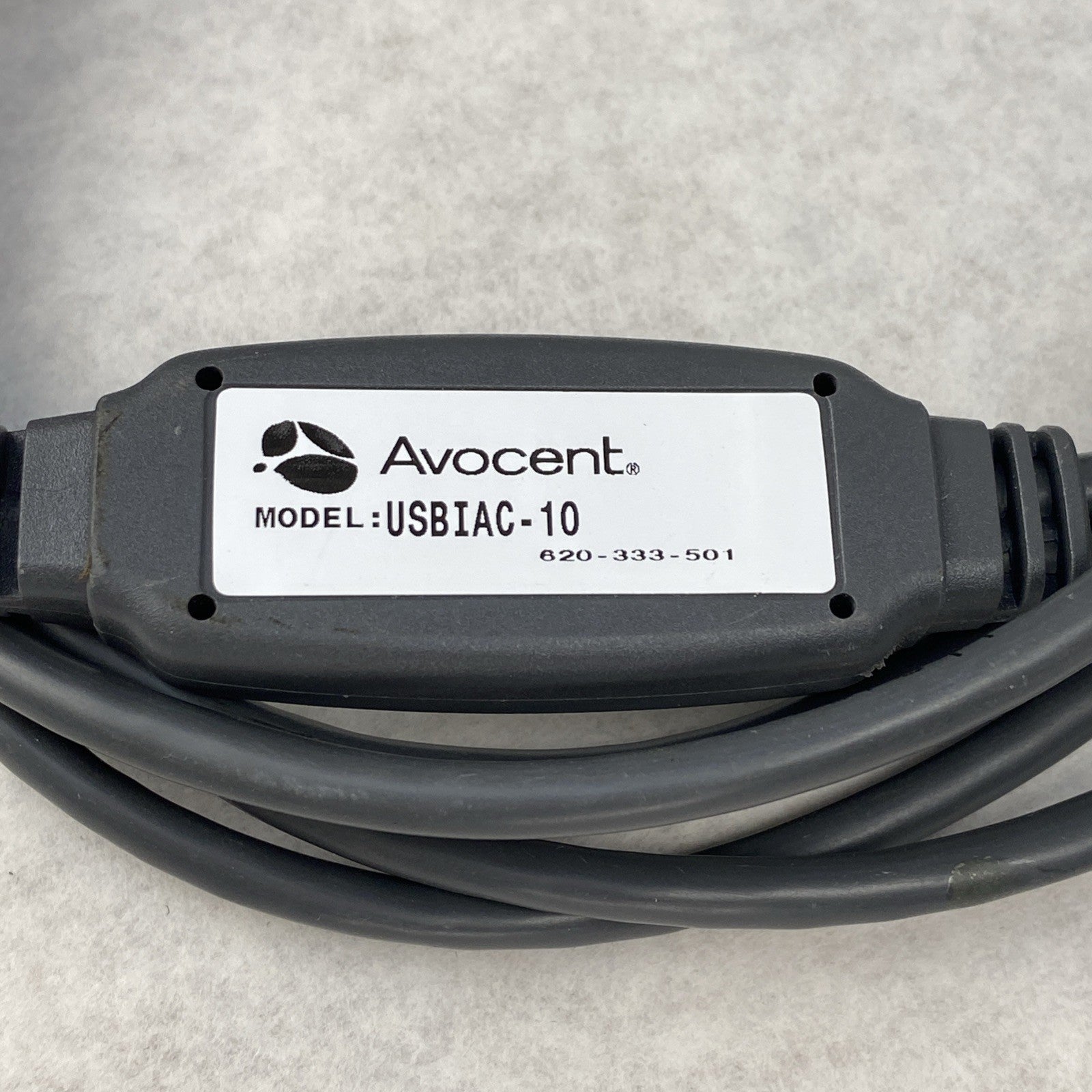 Avocent USBIAC-10 USB and VGA integrated CAT5 KVM Server Cable 520-422-5021