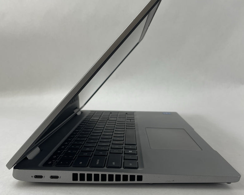 Dell Latitude 5520 15.6" i5-1135G7 2.40 GHz 8 GB RAM No SSD/OS/AC/Battery - READ