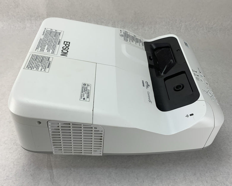 Epson PowerLite 695Wi H740A LCD Lamp Projector 33 Lamp Hours - No Remote
