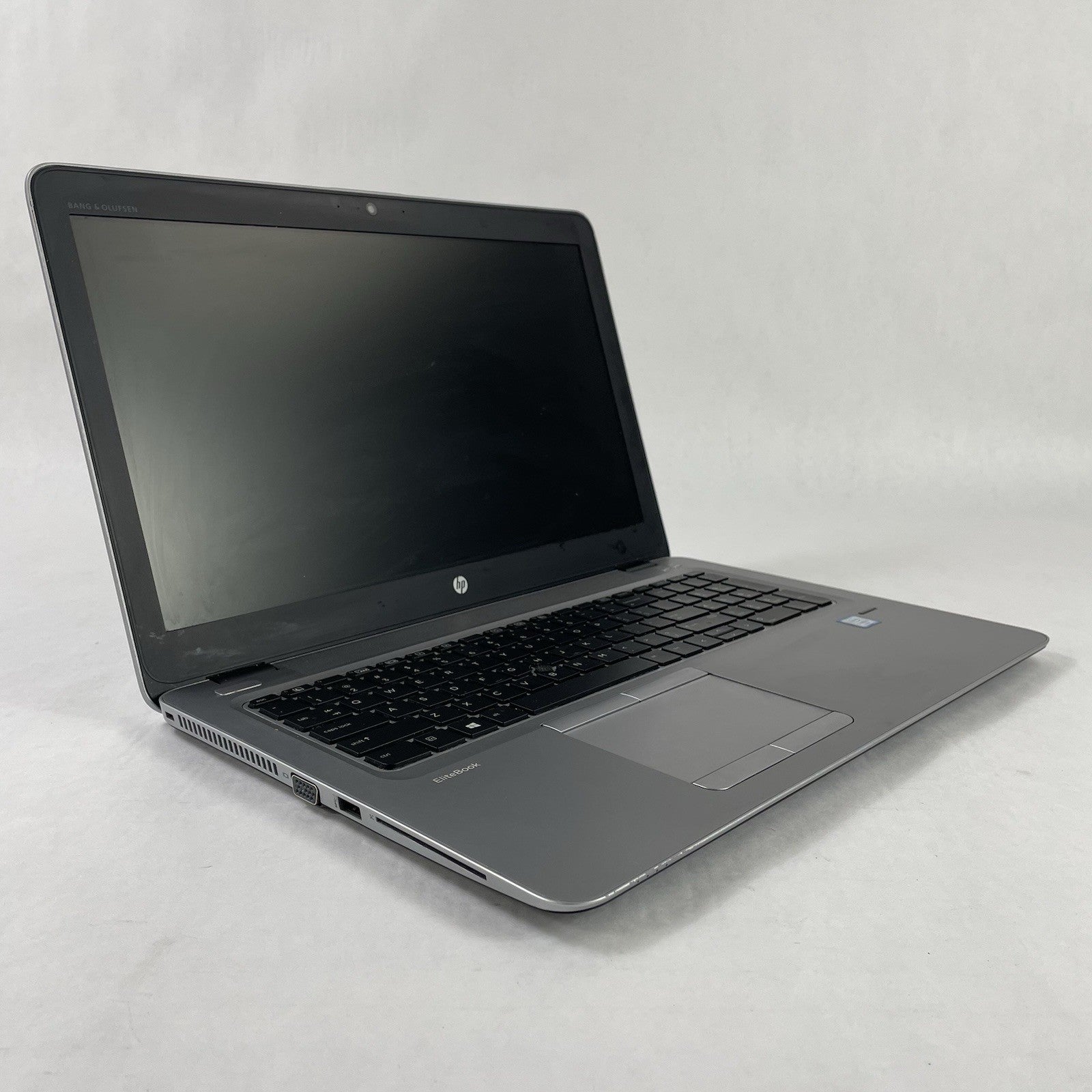 HP EliteBook 850 G3 15.6" i5-6200U 2.30 GHz 8 GB RAM No SSD No OS - Bad Bottom0