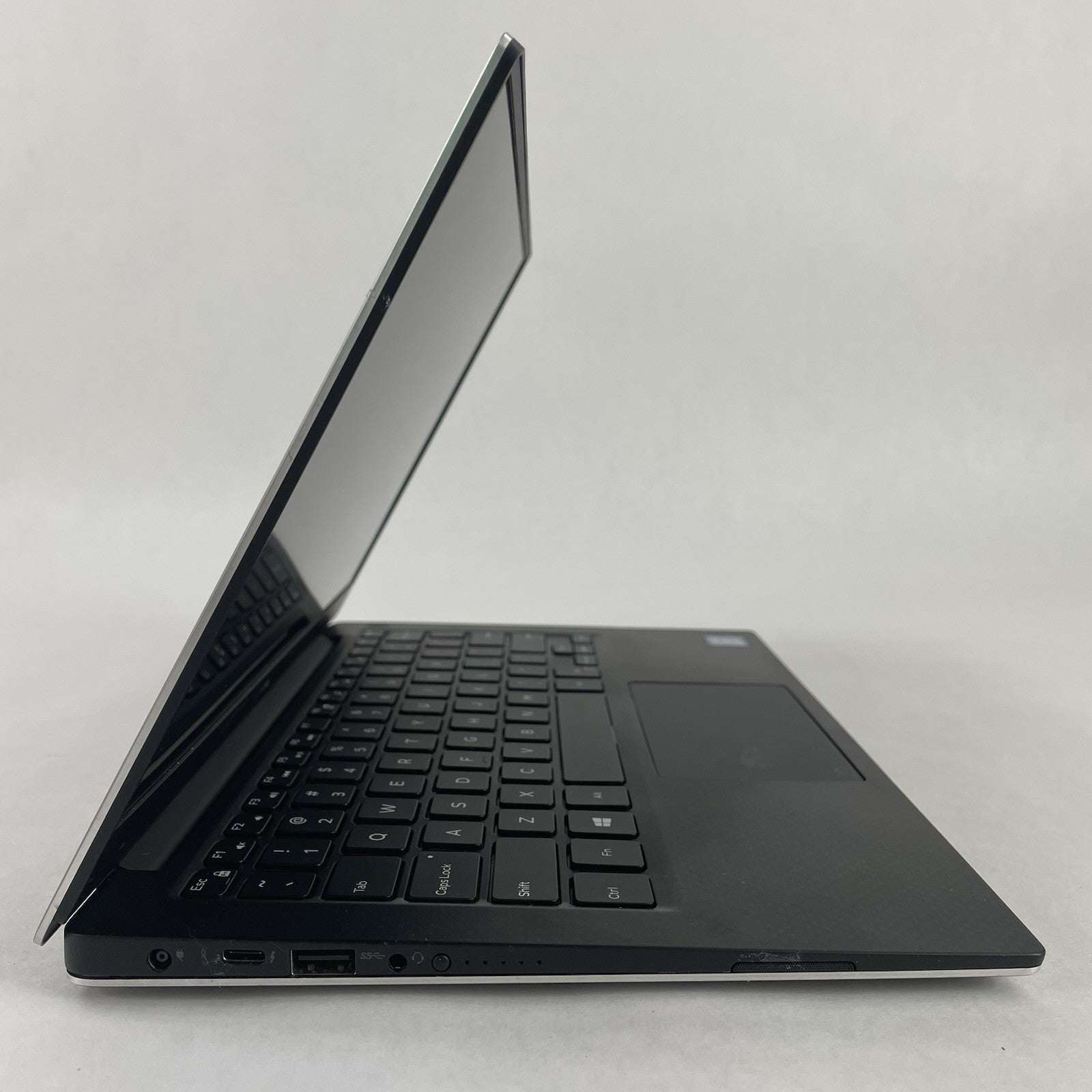 Dell XPS 13 9360 13.3" i5-7200U 2.50 GHz 4 GB RAM No SSD/OS/AC/Battery5
