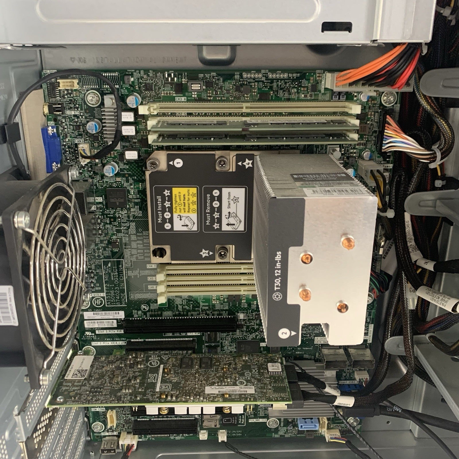 HP Proliant ML110 Gen10 Server 1x Silver 4210R 2.4 GHz 32 GB Ram No HDD No OS10