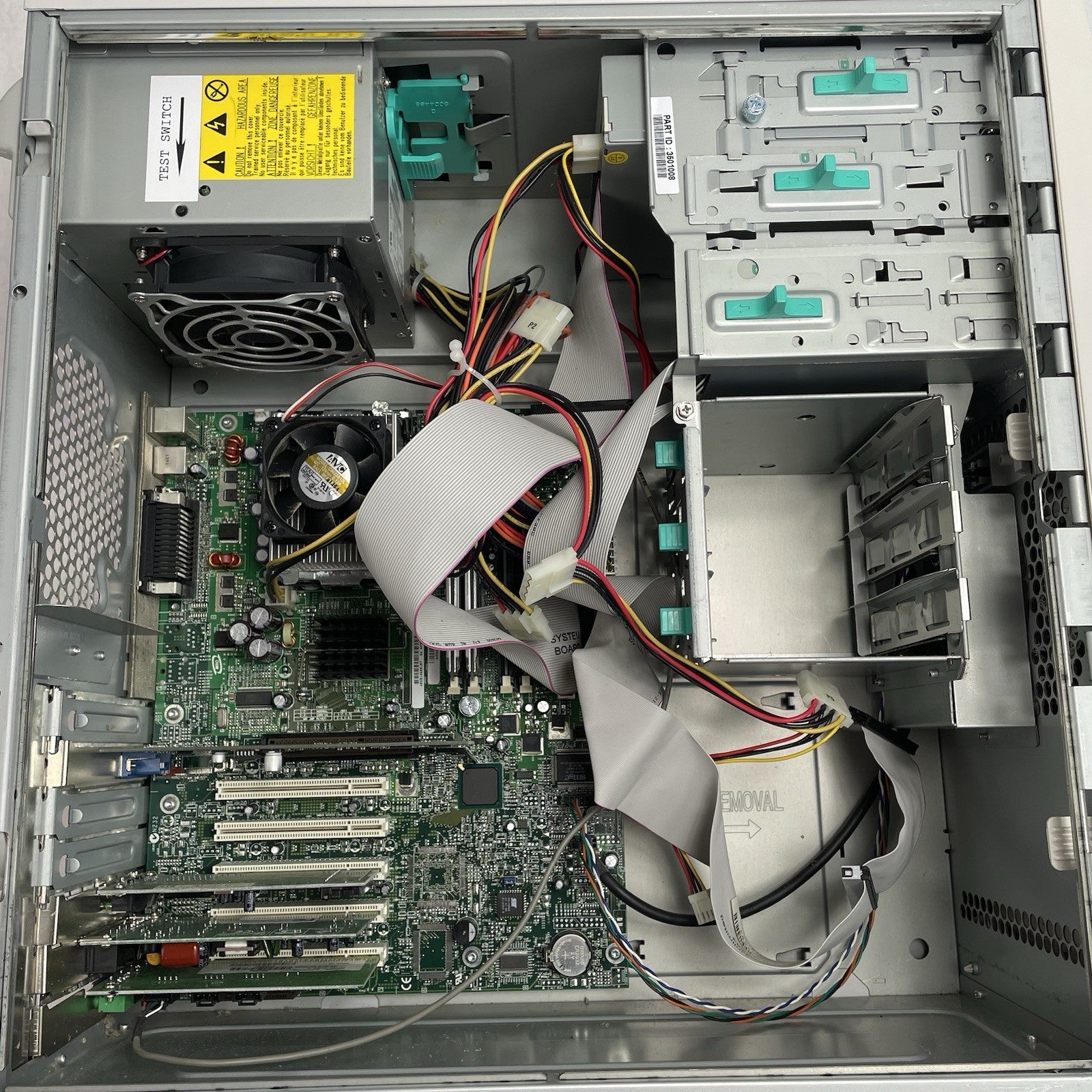 Gateway E-4600 MT Intel Pentium 4 1.90 GHz 512 MB RAM No HDD No OS