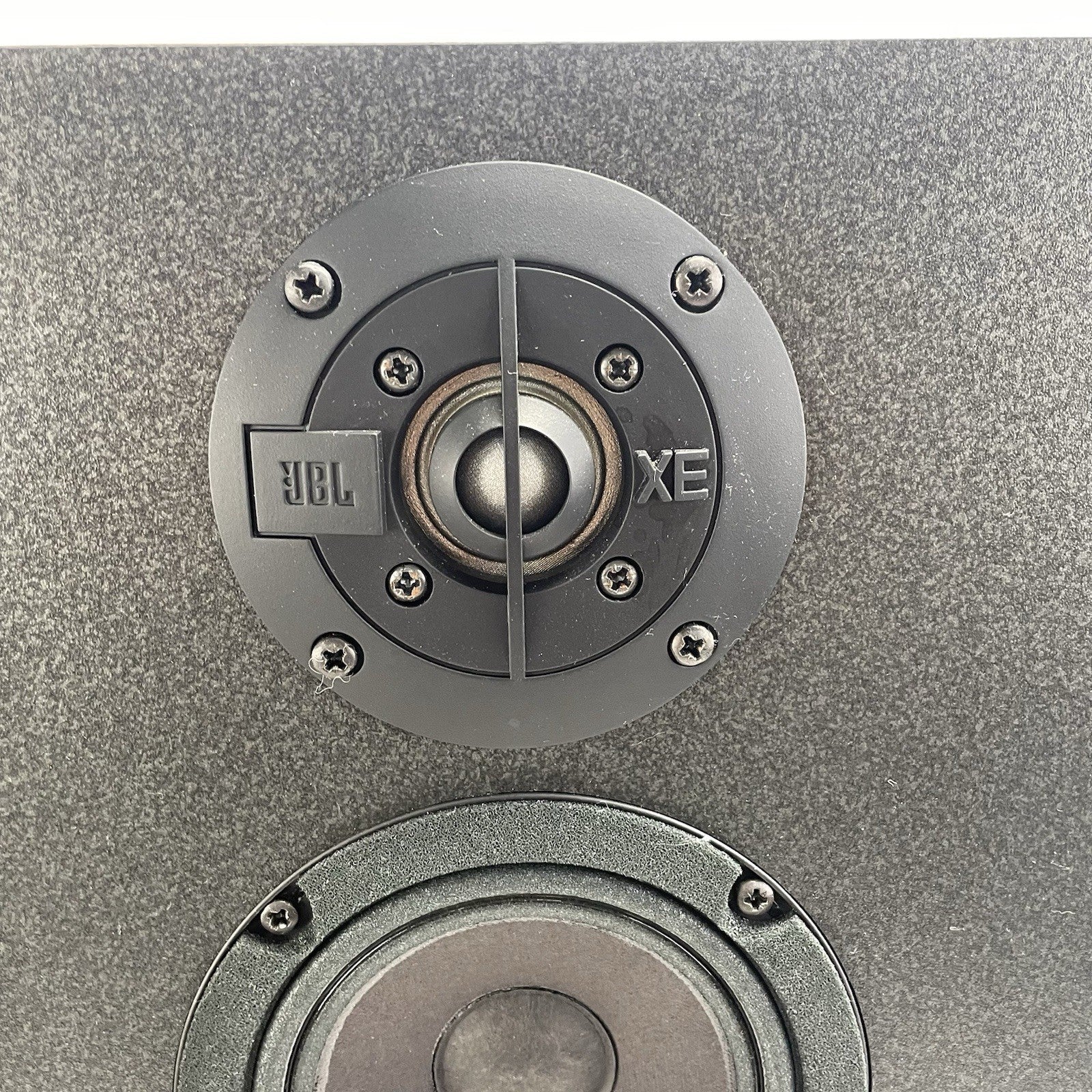 JBL P30 Large Bookshelf Speakers Tested6