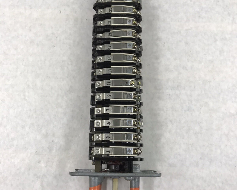 General Electric Rotary Switch SB-1 357A3000 16SB1UD6A14LUM4Y - Parts Or Repair