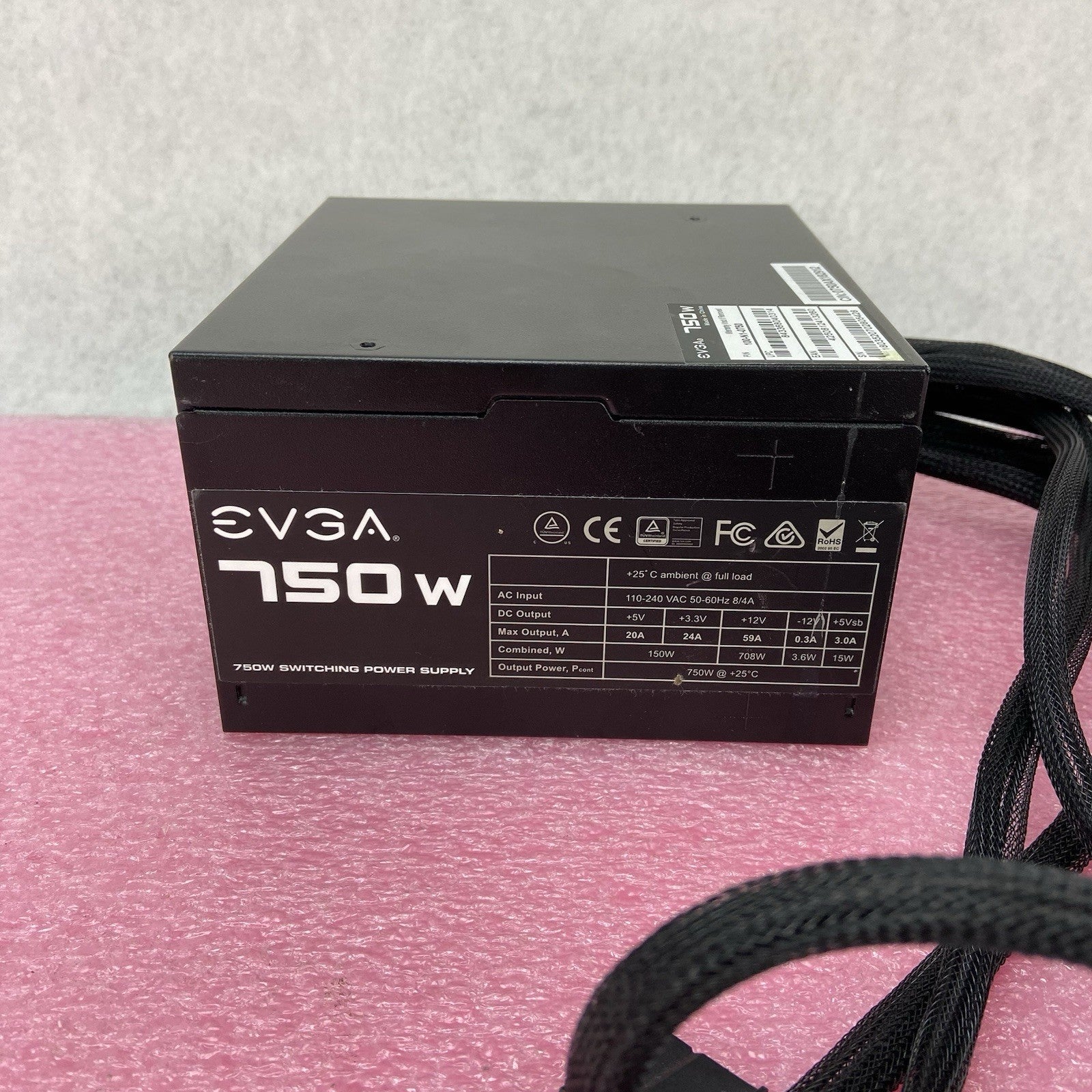 EVGA 100-N1-0750 700W Switching Power Supply 1