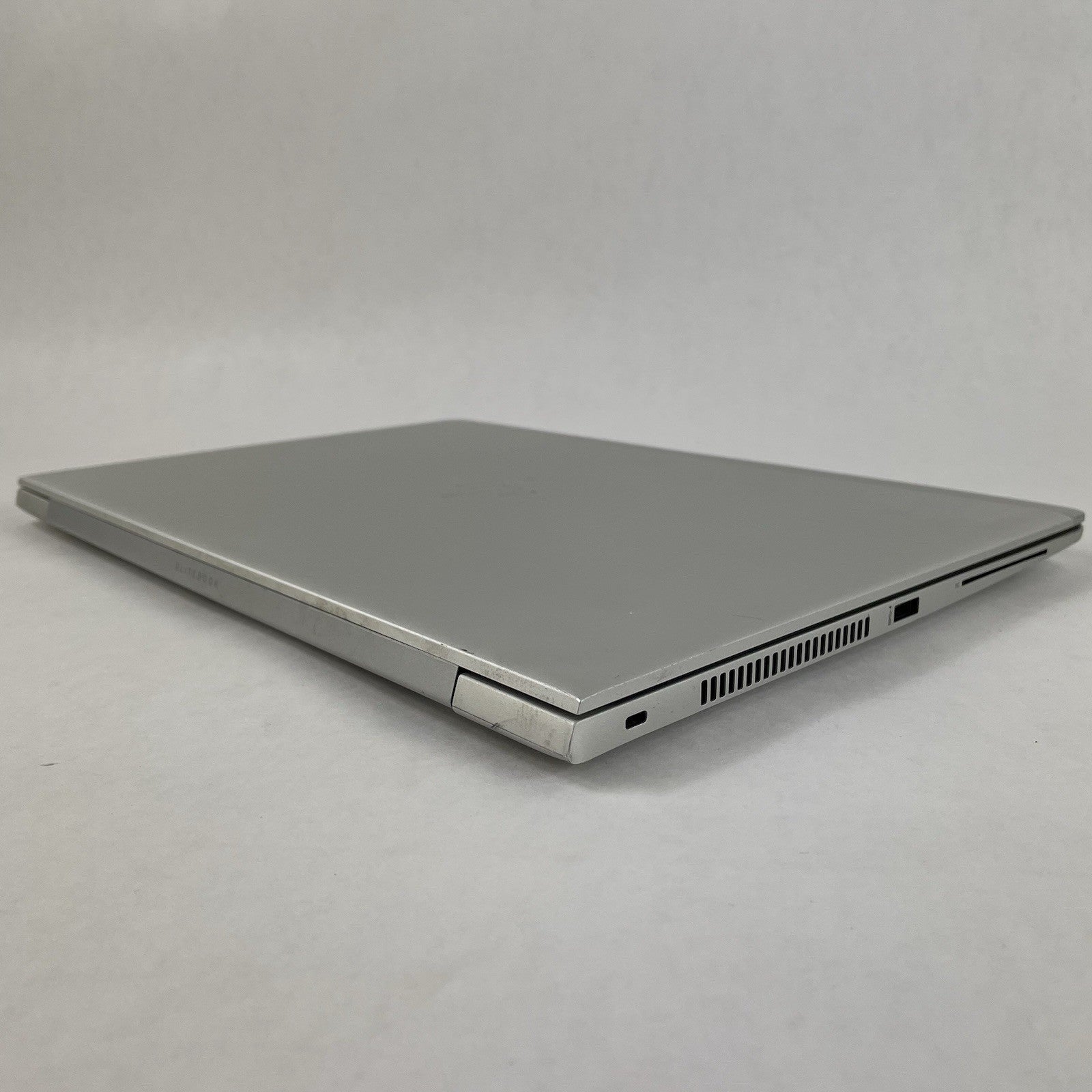 HP EliteBook 850 G6 15.6" i5-8365U 1.60 GHz 8 GB RAM No SSD/OS/AC - Bottom Latch11