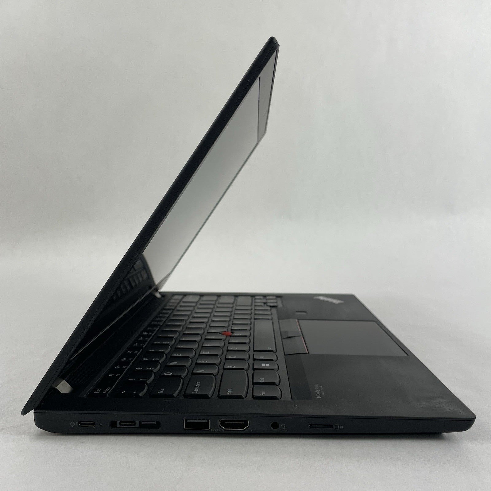 Lenovo ThinkPad T14 14" AMD Ryzen 5 Pro 5650U 2.30 GHz 4 GB RAM No SSD/OS/AC3