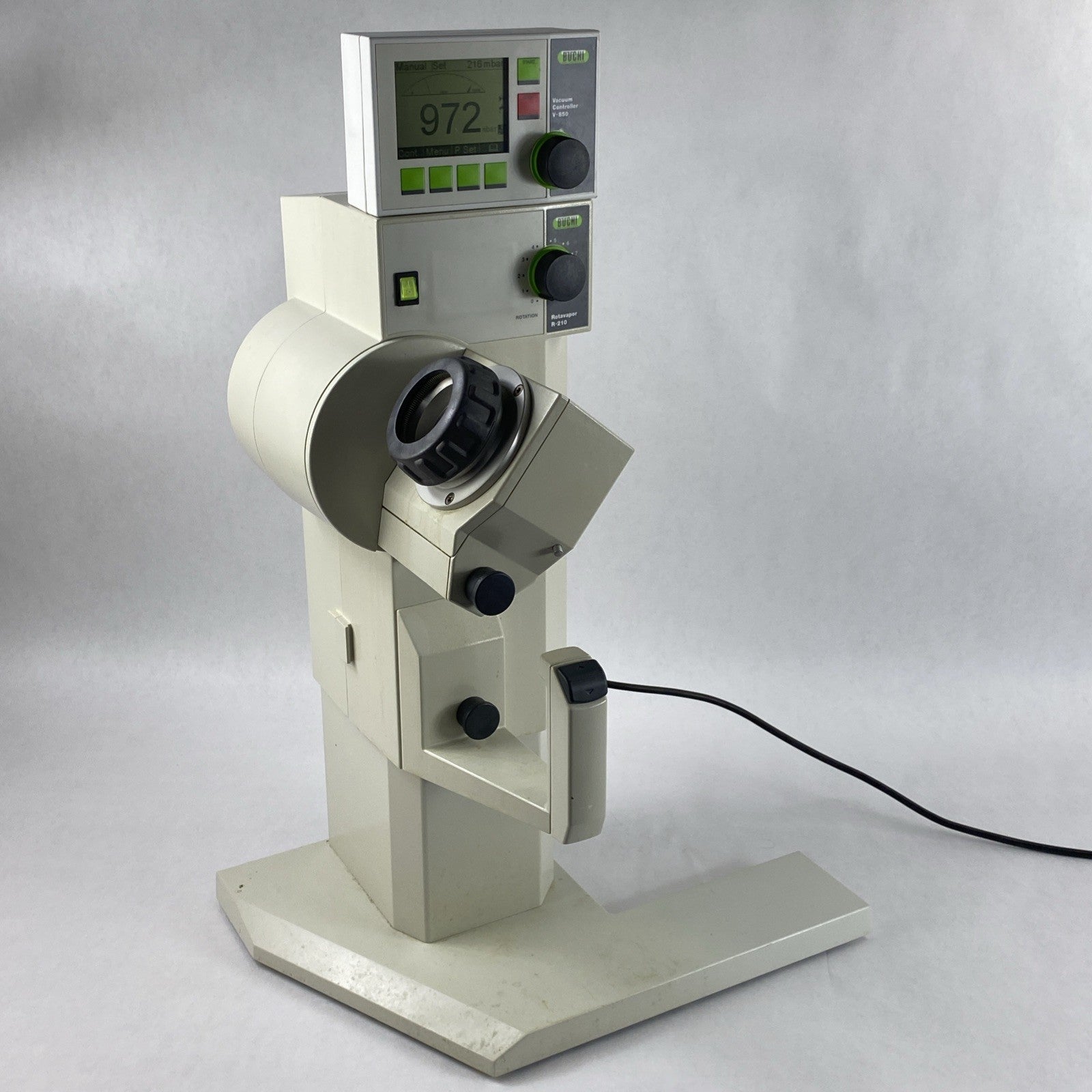 Buchi Rotavapor R-210 Rotary Evaporator and V-850 Vacuum Controller0