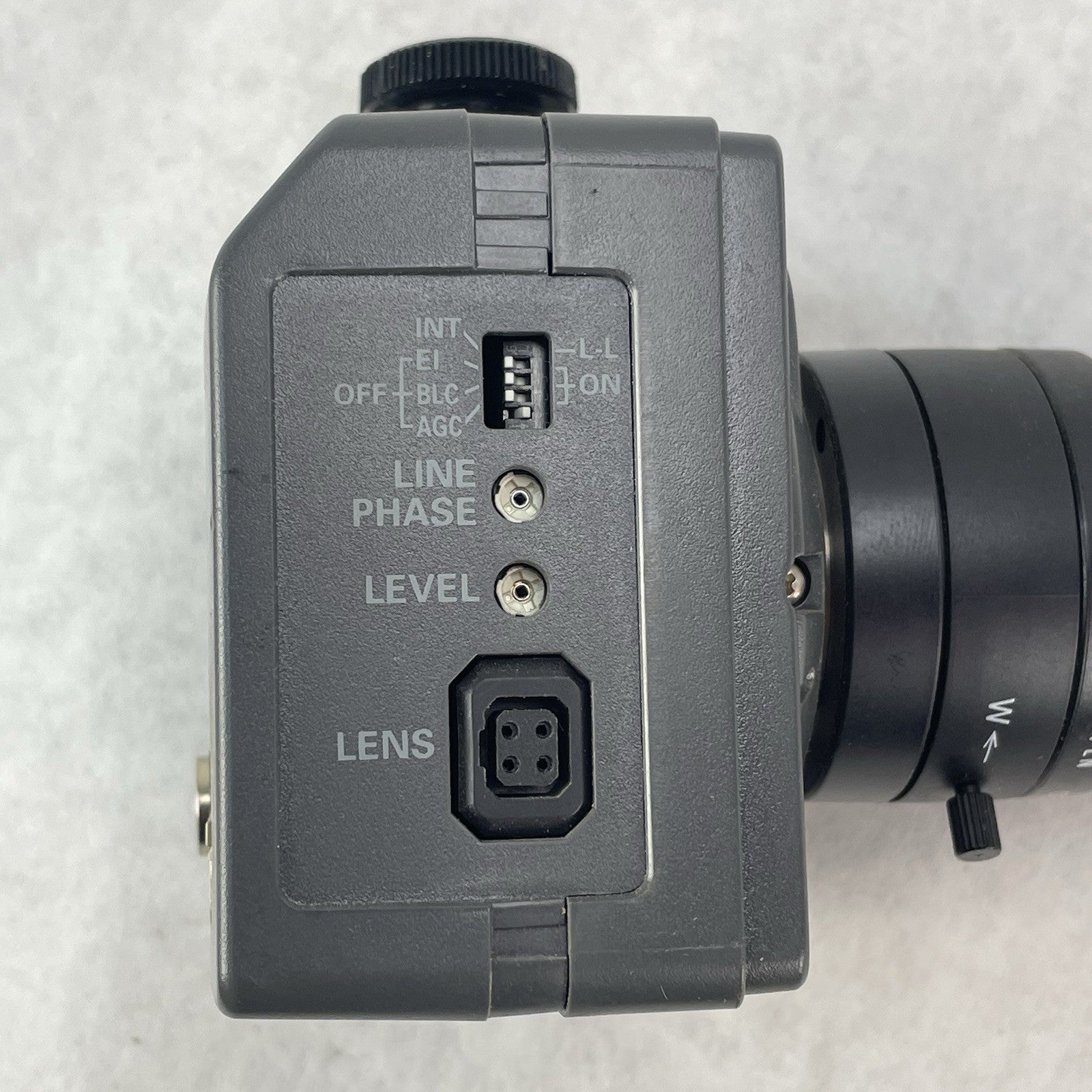 Sanyo Color CCD Security Camera VCC-5884 With lens5