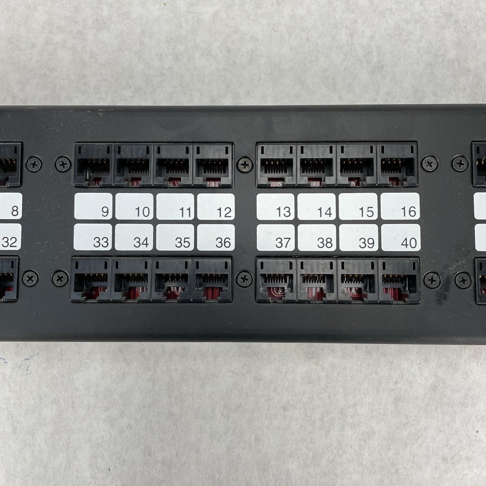 Hubbell P5E48UE SpeedGain C5E+ 2U 48-Port Rack Mountable Patch Untested