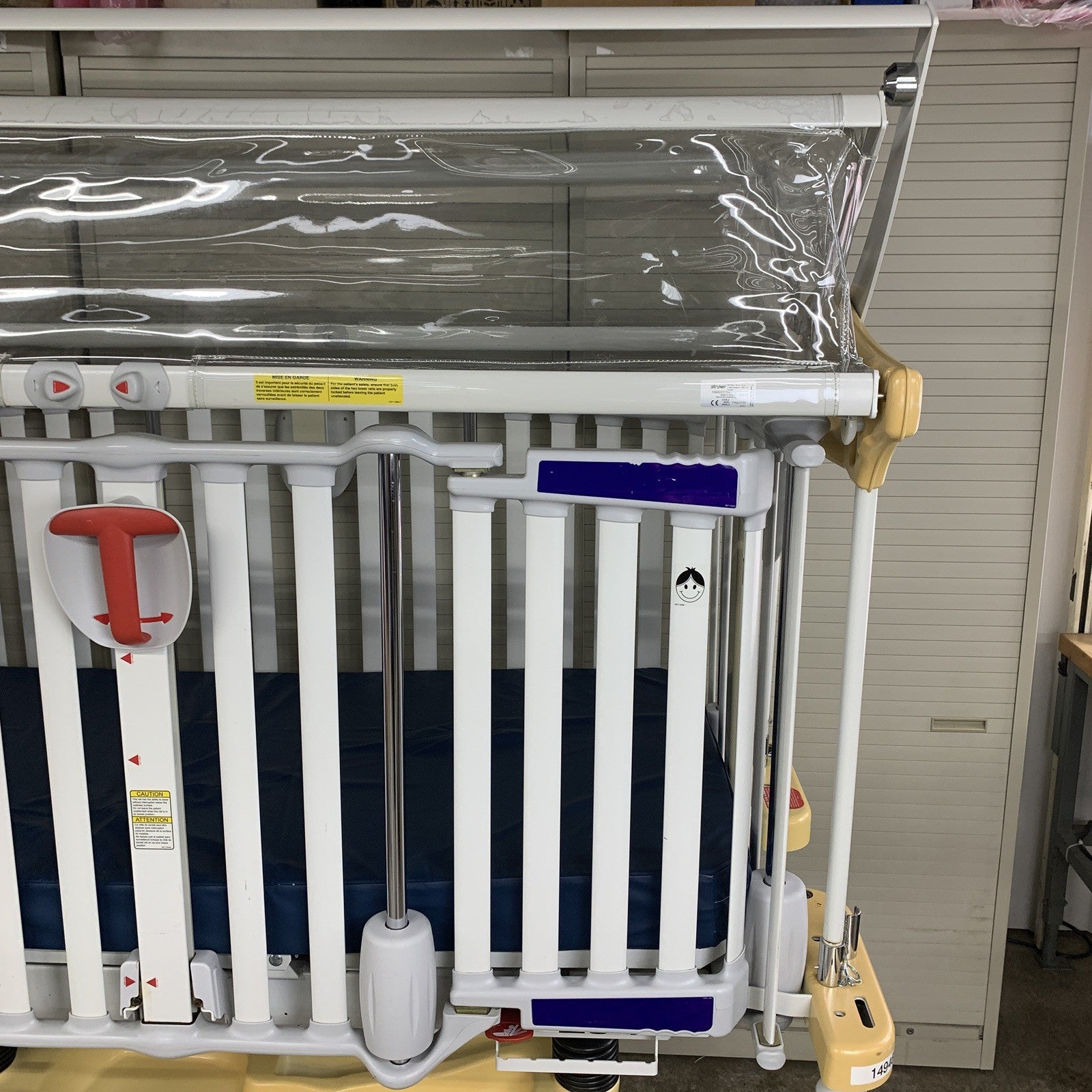 Stryker Cub FL19H Pediatric Crib with Mattress and FA64183 Retractable Top