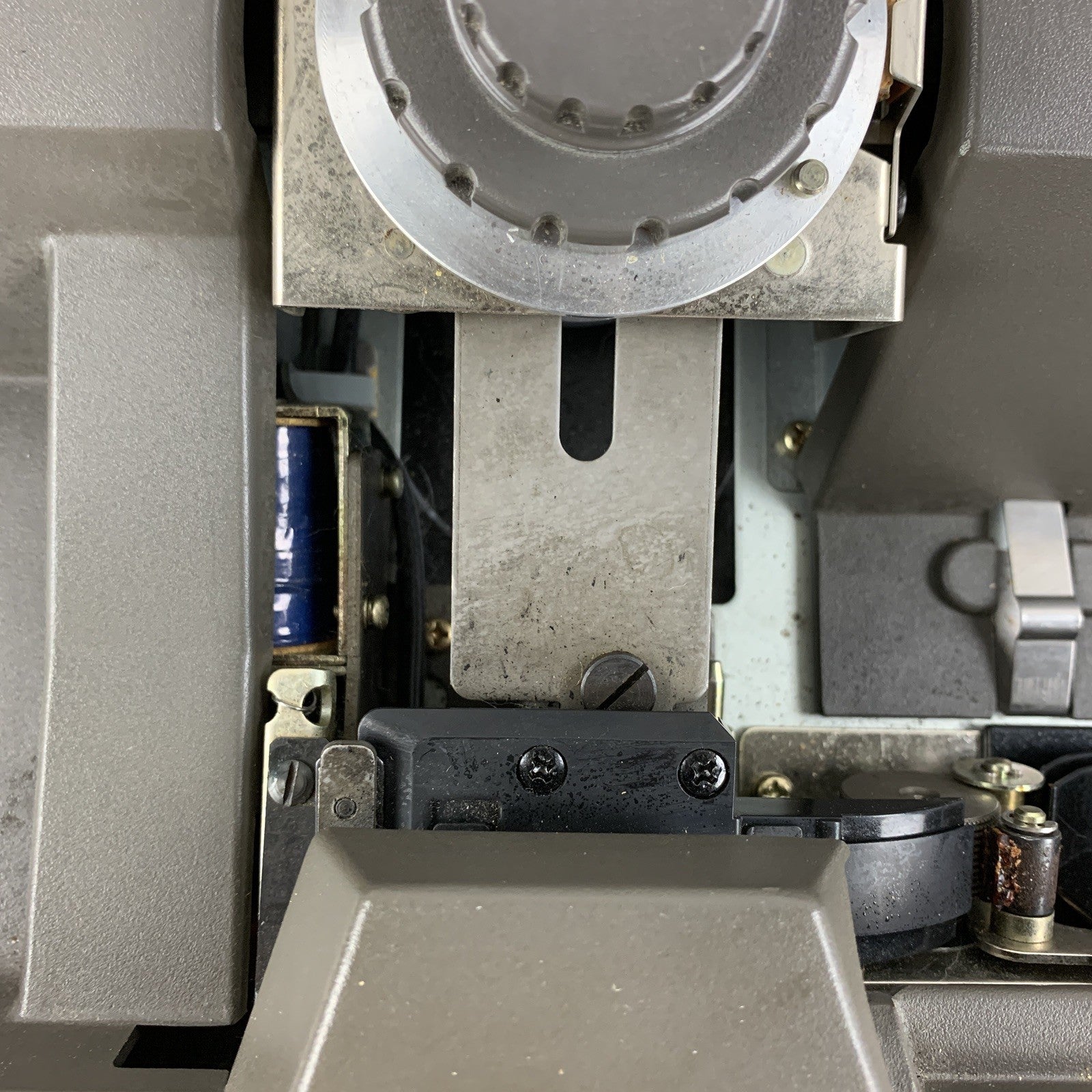 Merlin 100 by Varitronics Video Tape Equipment Bad Roller Powers On