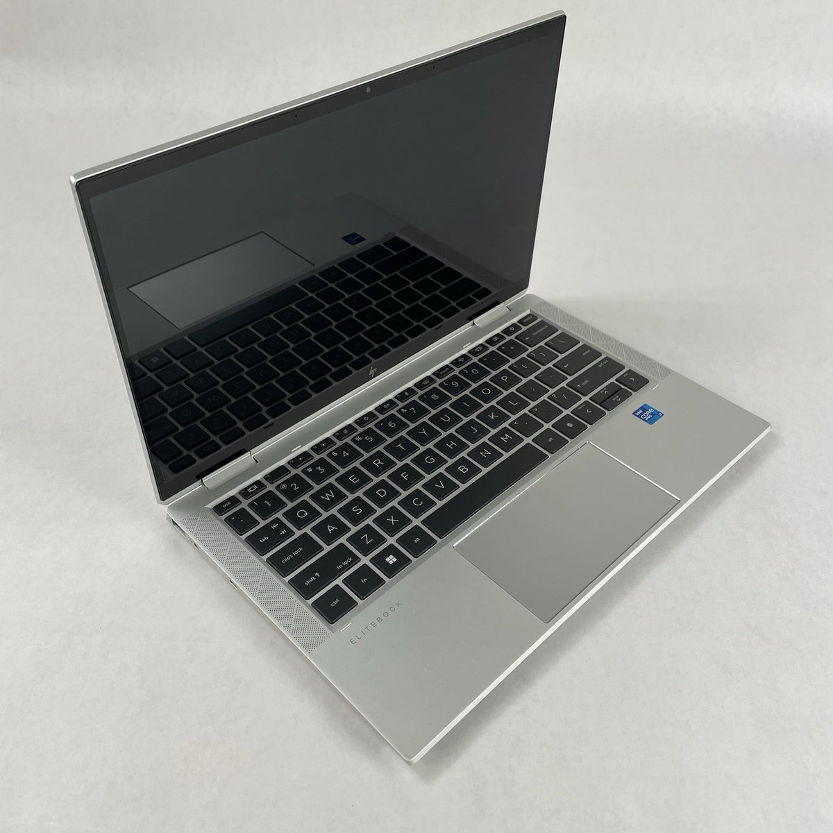 HP EliteBook x360 1030 G8 13.3" i7-1185G7 3.00 GHz 16 GB RAM No SSD/OS/AC0