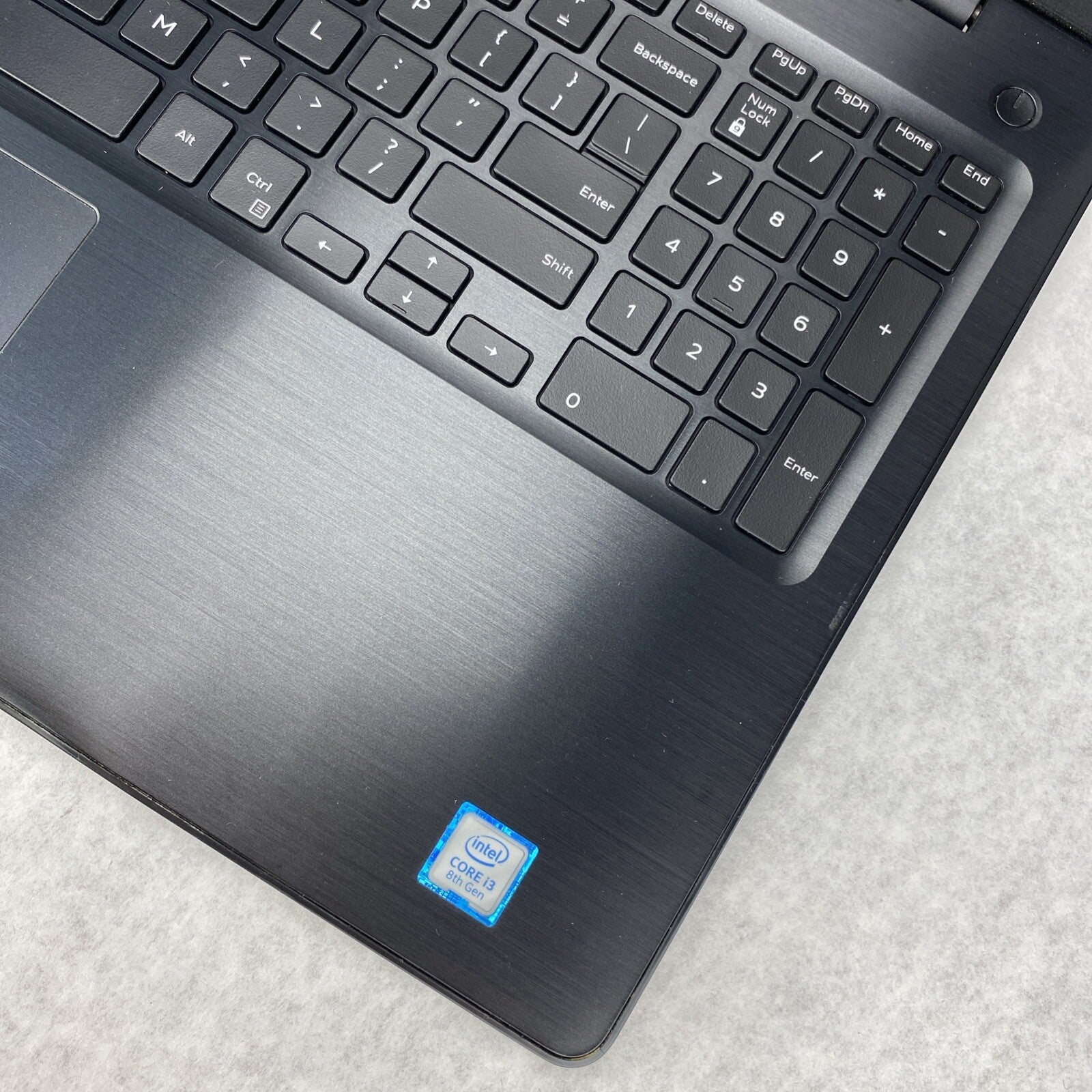 Dell Inspiron 5570 15.6" Intel Core i3-8130U 2.20GHz 12GB RAM No AC No HDD No OS