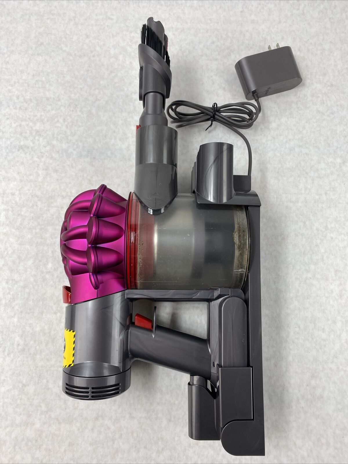 Dyson V7 SV11 Handheld Vacuum + Charger + Wall Mount + Brush Nozzle