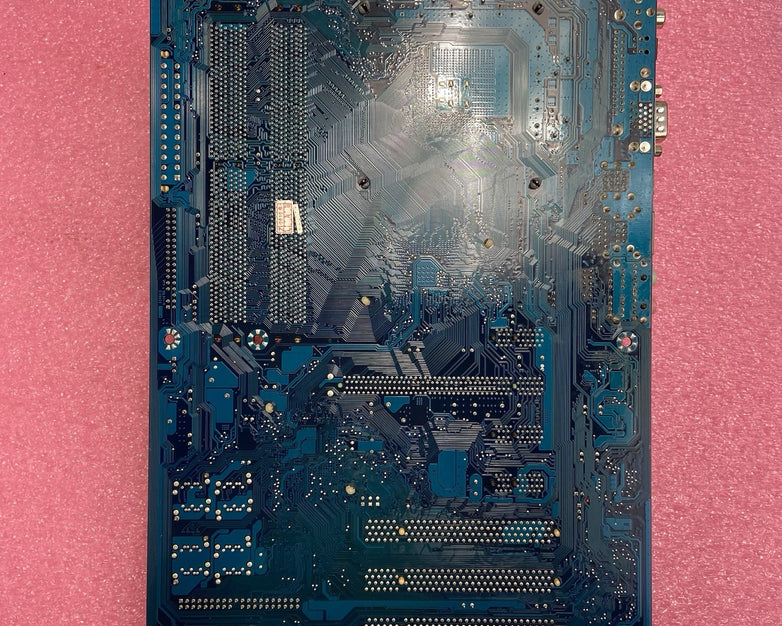 Gigabyte EP35-DS3L Motherboard Intel Core 2 Quad Q6600 2.4GHz 2GB RAM w/Shield