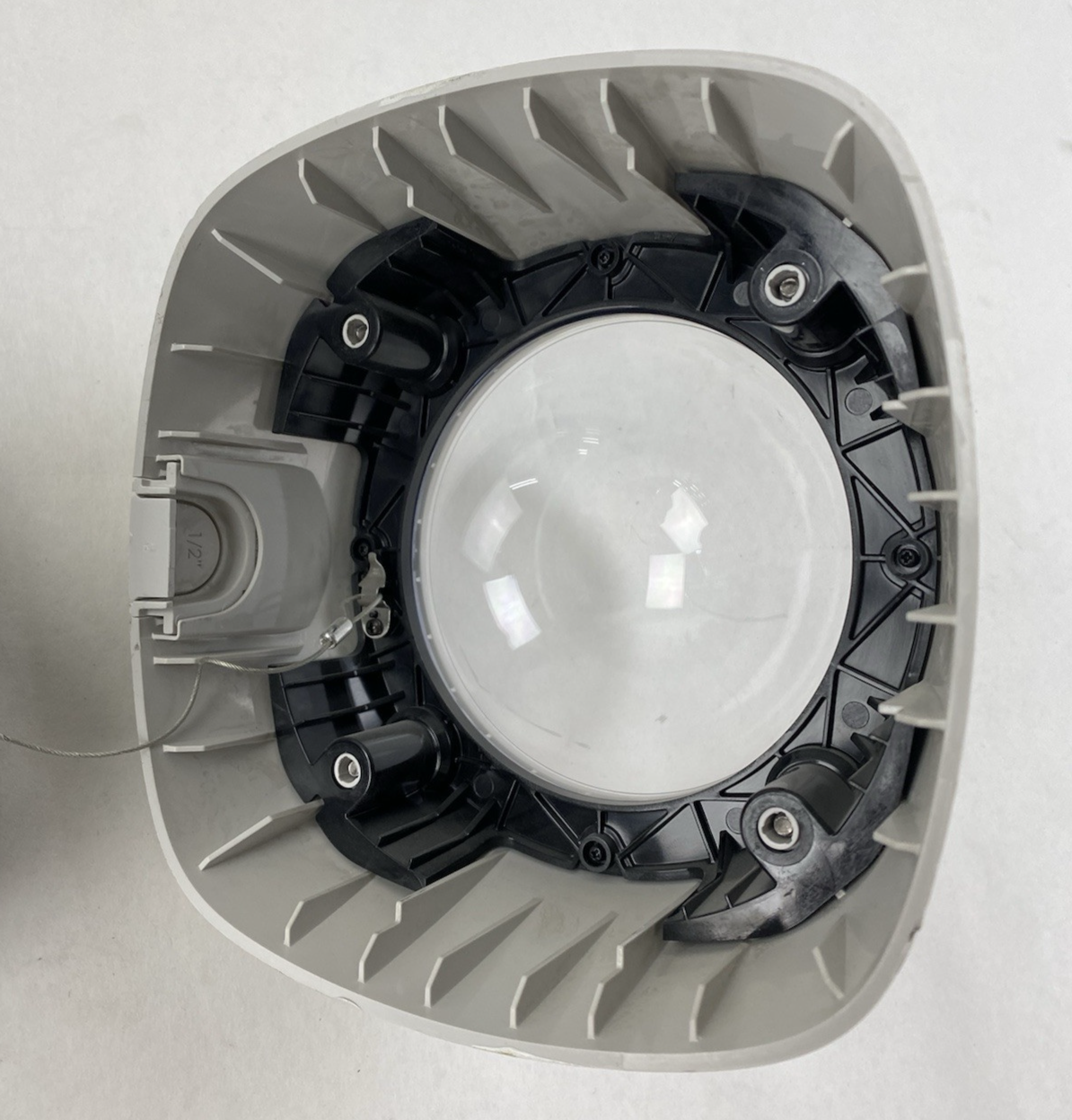 Avigilon 2.0C-H4A-D1 Dome Camera Untested
