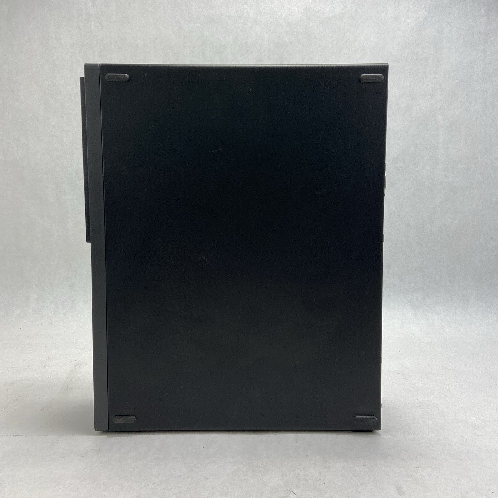 Lenovo ThinkCentre M910s SFF Intel Core i5-6500 3.2GHz 8GB RAM No HDD No OS3