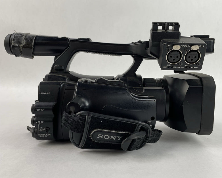 Sony PMW-100 XDCAM HD422 Handheld Camcorder No Battery/AC- Untested Parts/Repair