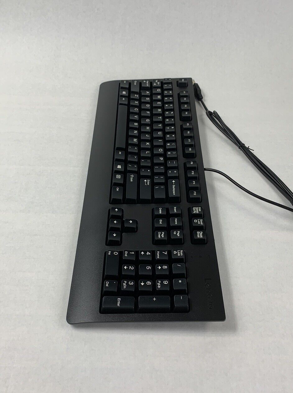 Lenovo Traditional USB Wired Keyboards 00XH688 KBBH21 (Lot of 3)