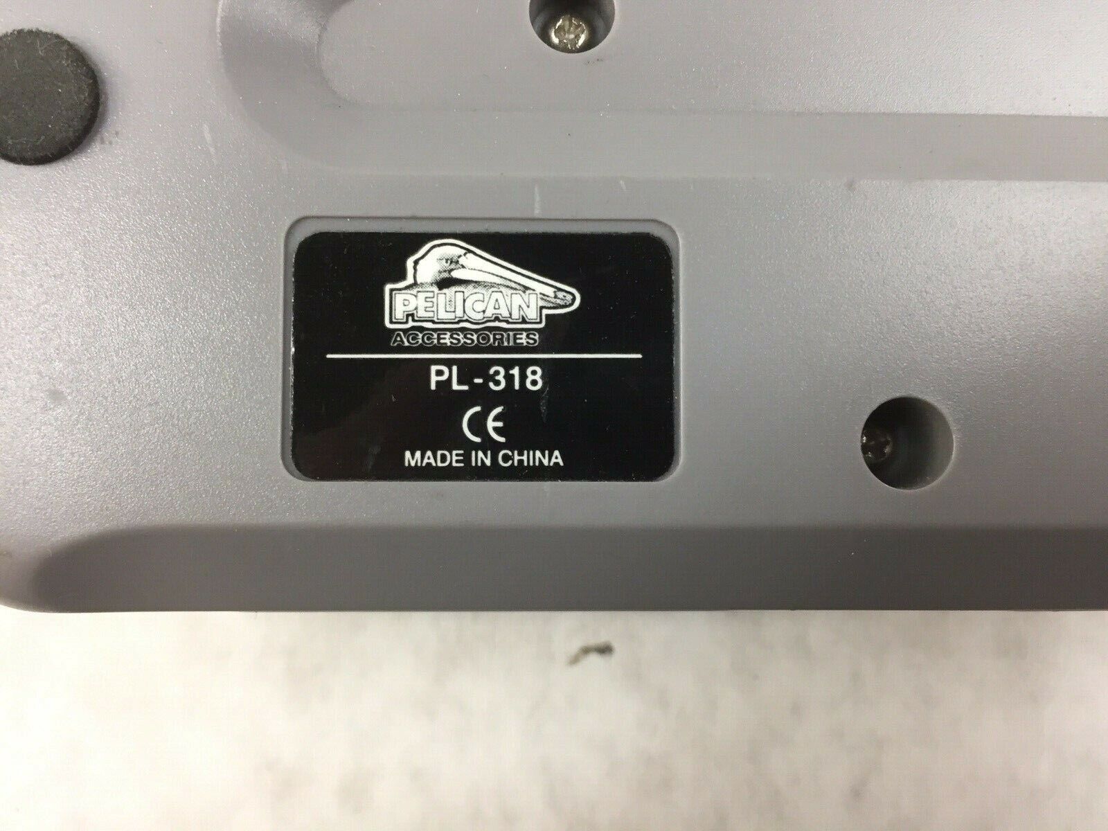 Pelican Accessories PL-318 4-Port Memory Card Reader