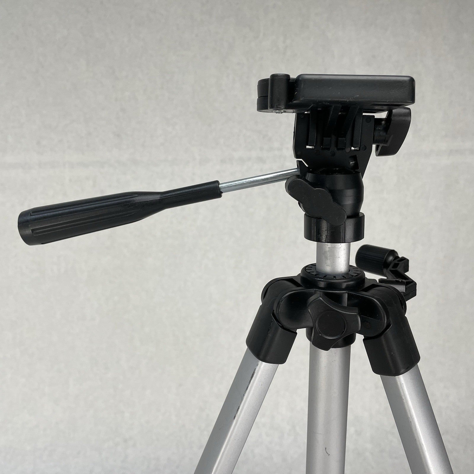 Kodak Video/Camera Gear Tripod