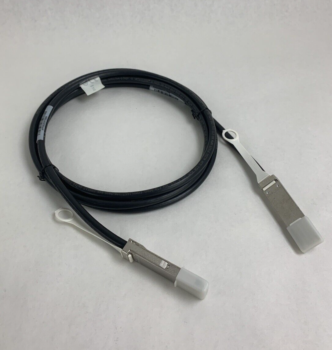 Dell EMC  038-004-067-01 External QSFP to QSFP Kabel 14gbps 3Meter Box Opened