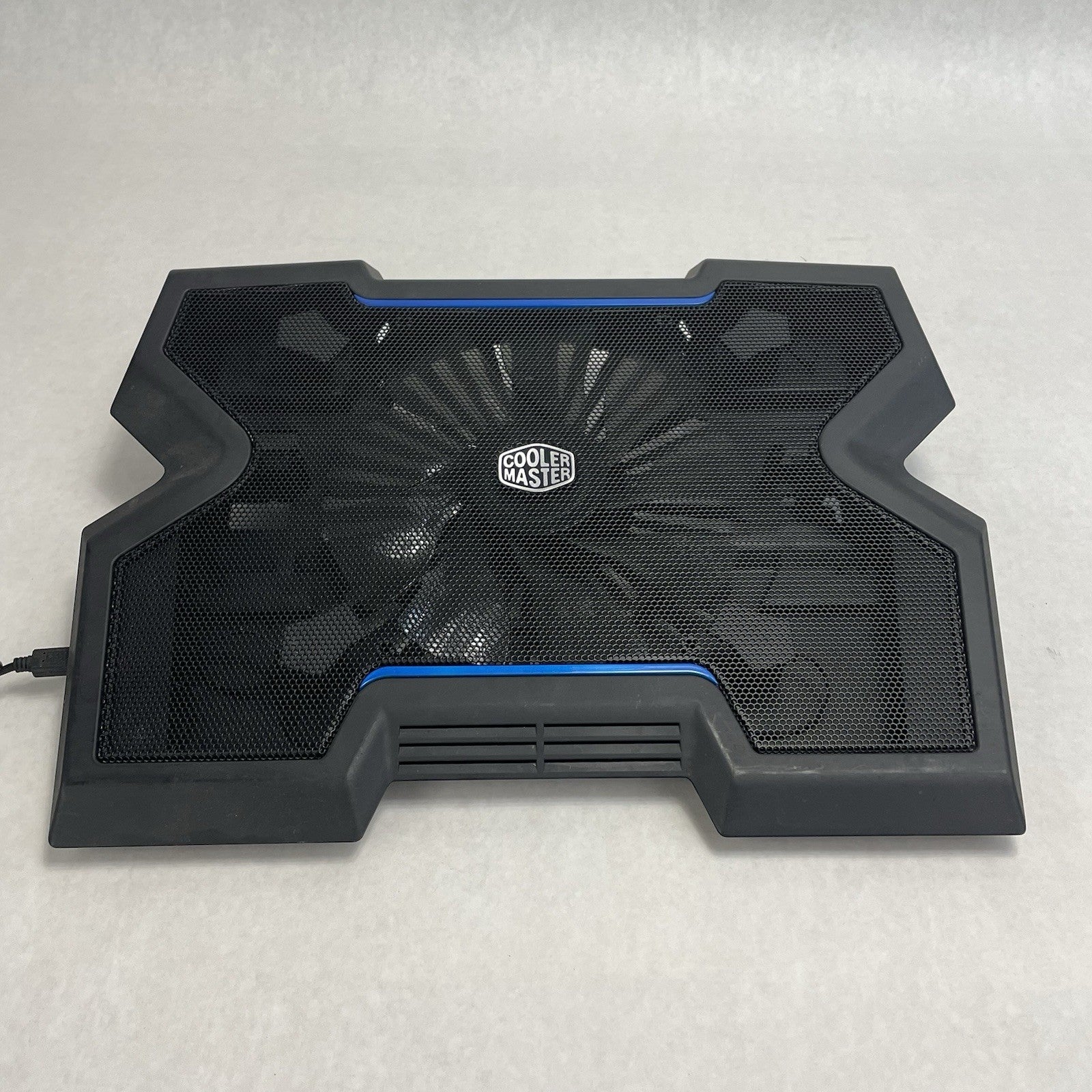 Cooler Master NotePal X3 Gaming Laptop Cooling Pad Tested1