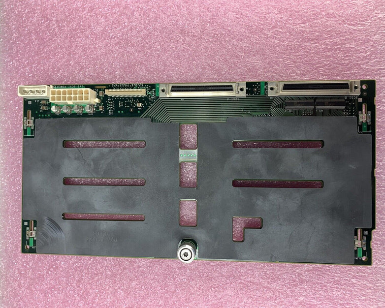 Dell PowerEdge 2600 Backplane R0225 REV A07