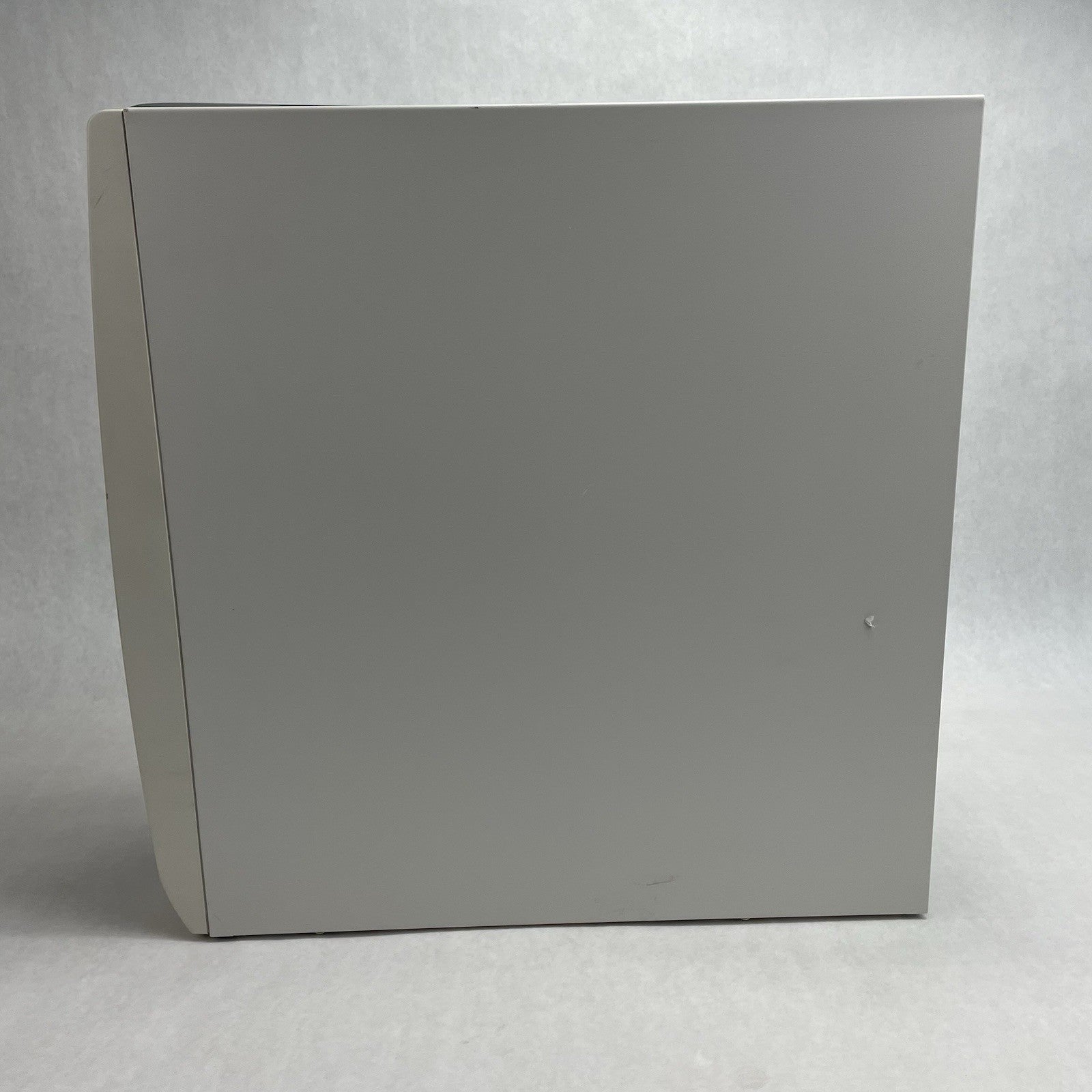 Gateway E-4600 MT Intel Pentium 4 1.90 GHz 512 MB RAM No HDD No OS