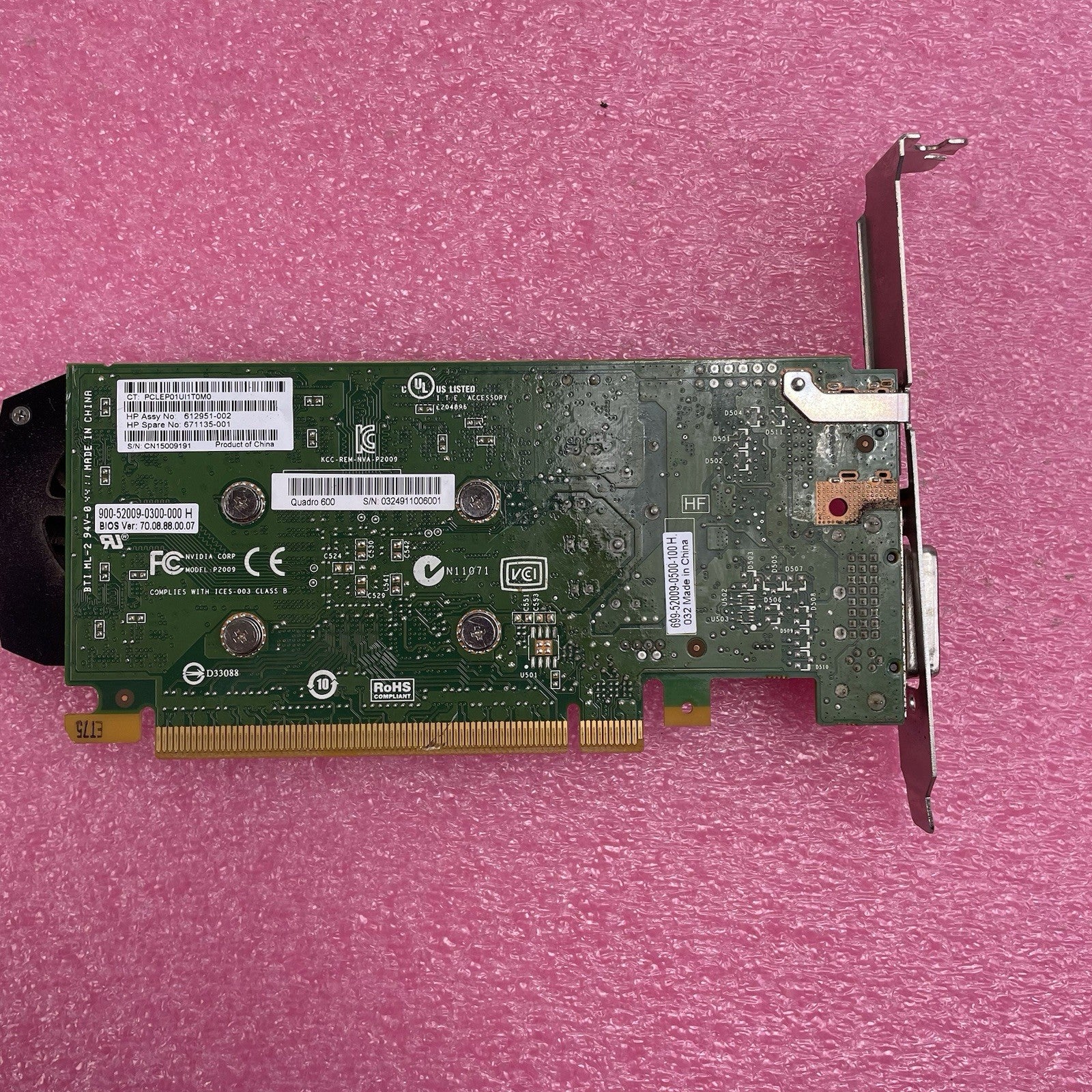 Nvidia Quadro 600 1GB GDDR3 DisplayPort DVI PCIe x16 Graphics Video Card 03T8009