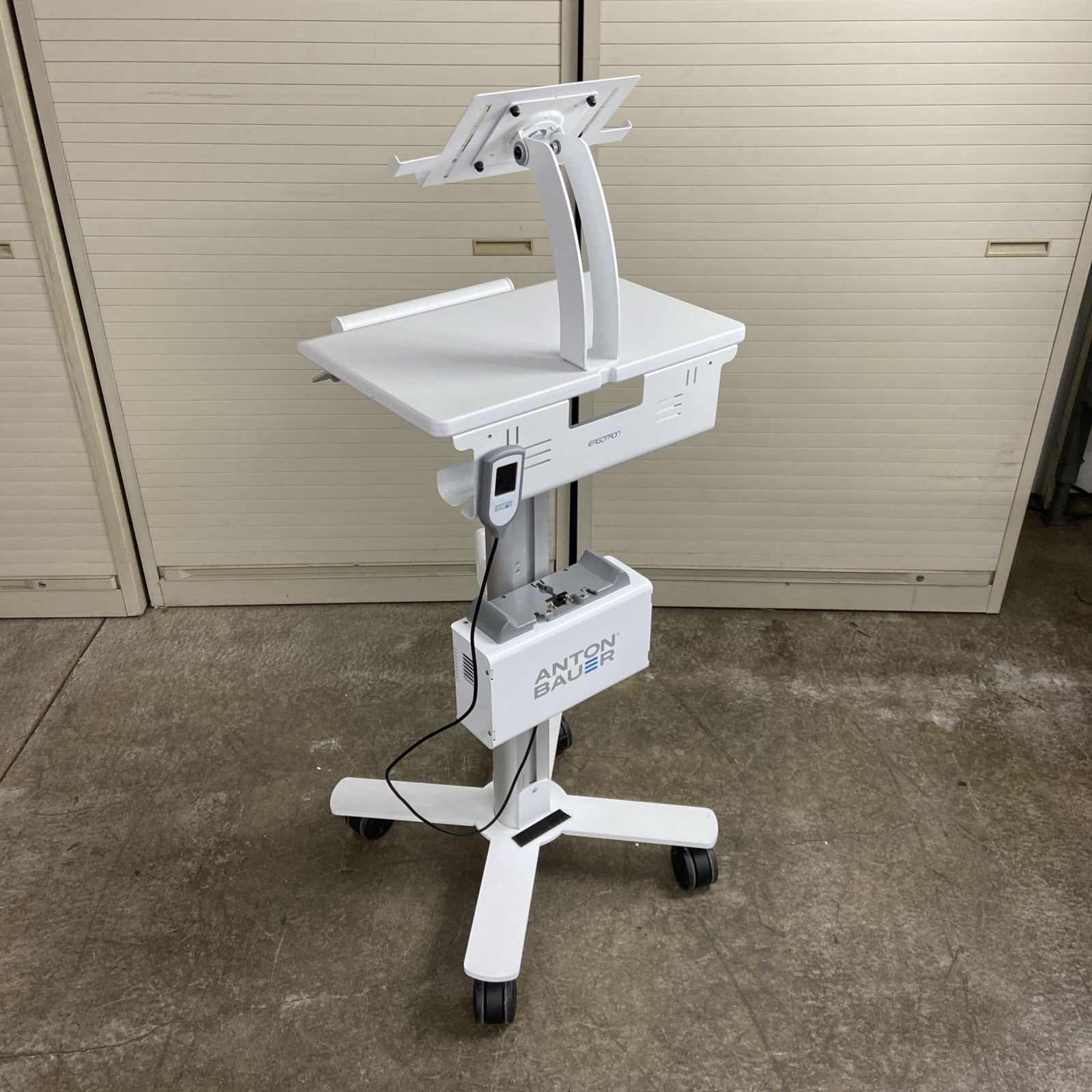 Ergotron StyleView Tablet SV10 Cart w/ Vitec Videocom IP20 - Elora Anton Bauer