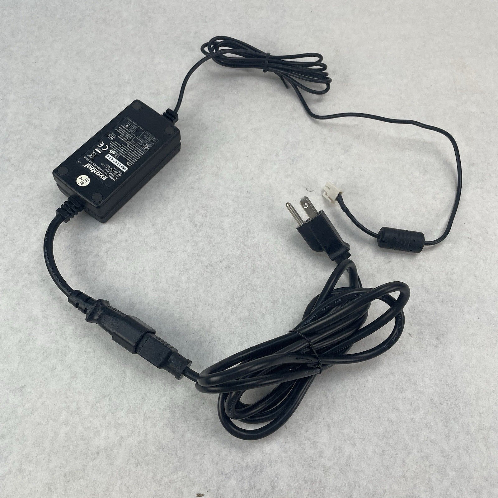 Symbol 50-24000-021 universal input AC Adapter Power Supply0
