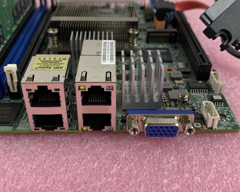 Supermicro X10SDV-6C-TLN4F Mini-ITX Xeon D-1528 1.9 GHz 32 GB Ram