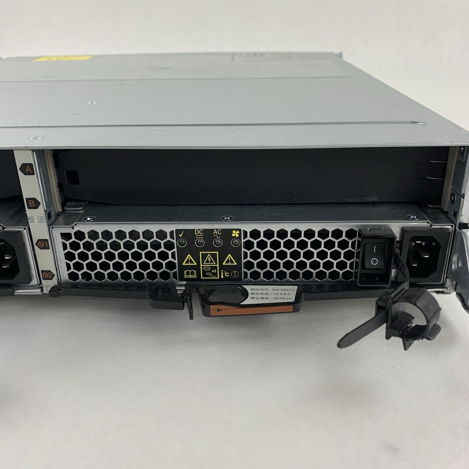 NetApp NAJ-1001 24-Bay SAS Hard Drive Array w/ 2 PSUs 23x Caddies No HDDs11