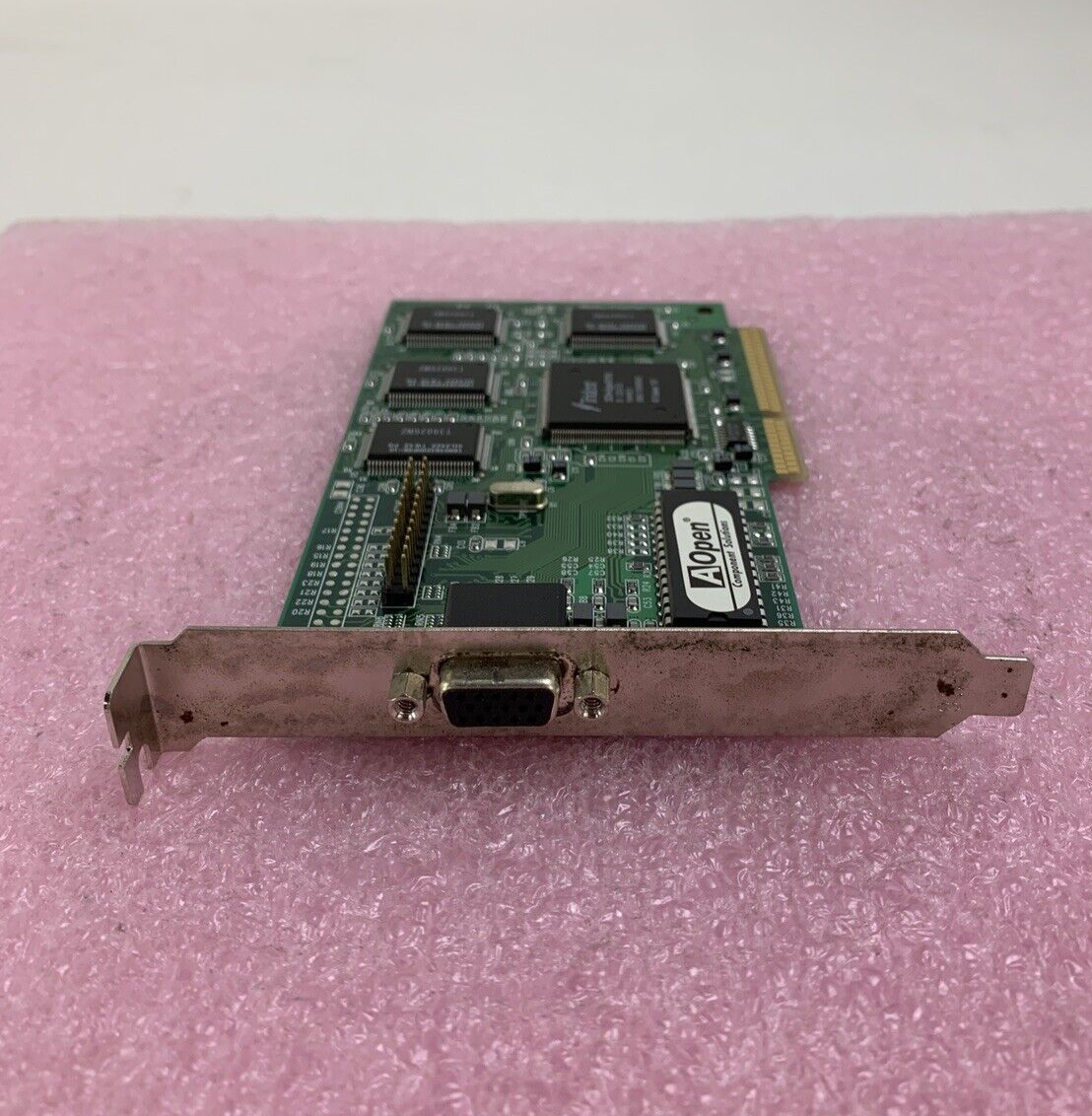 AOPEN Trident 91.AC821.002 3D IMAGE 9750 4 MB AGP VGA Video Card