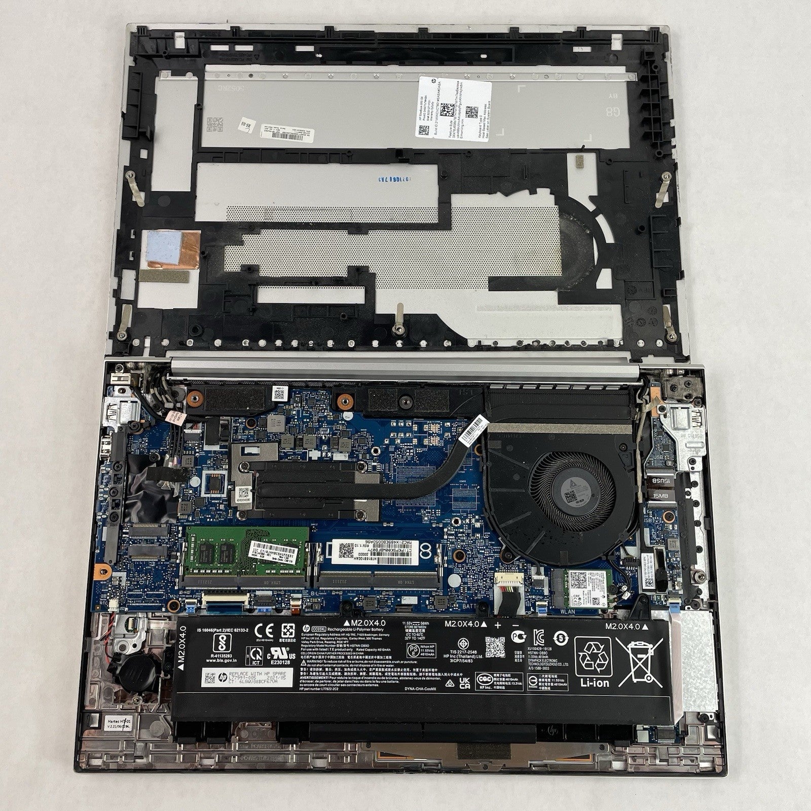 HP EliteBook 850 G8 15.6" i5-1145G7 2.60 GHz 8 GB RAM No SSD/OS/AC - Rubber Feet16