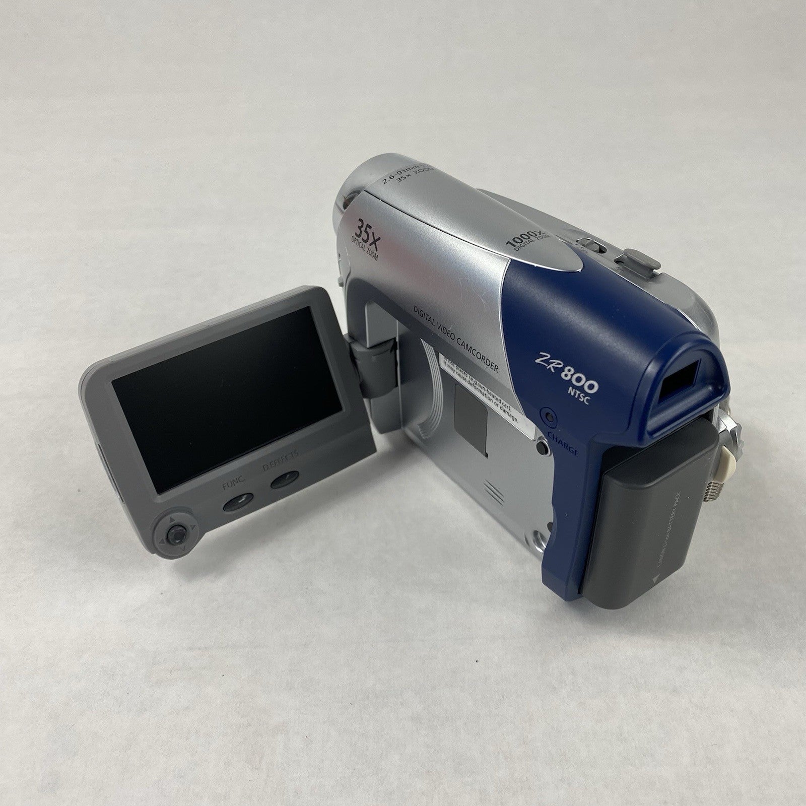 Canon ZR 800 Digital Video Camcorder Kit Untested