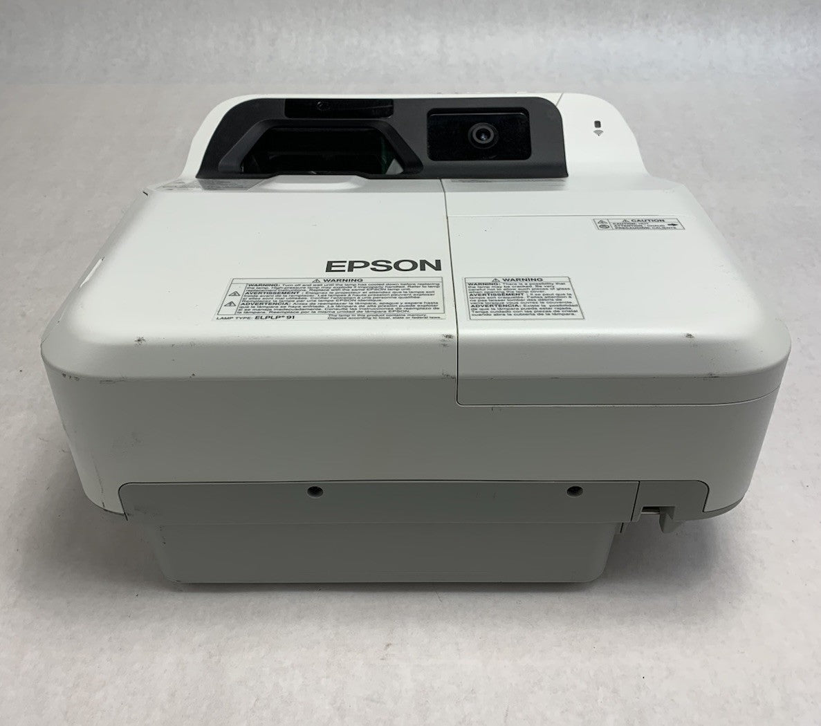 Epson PowerLite 695Wi H740A LCD Lamp Projector 3941 Lamp Hours - No Remote1